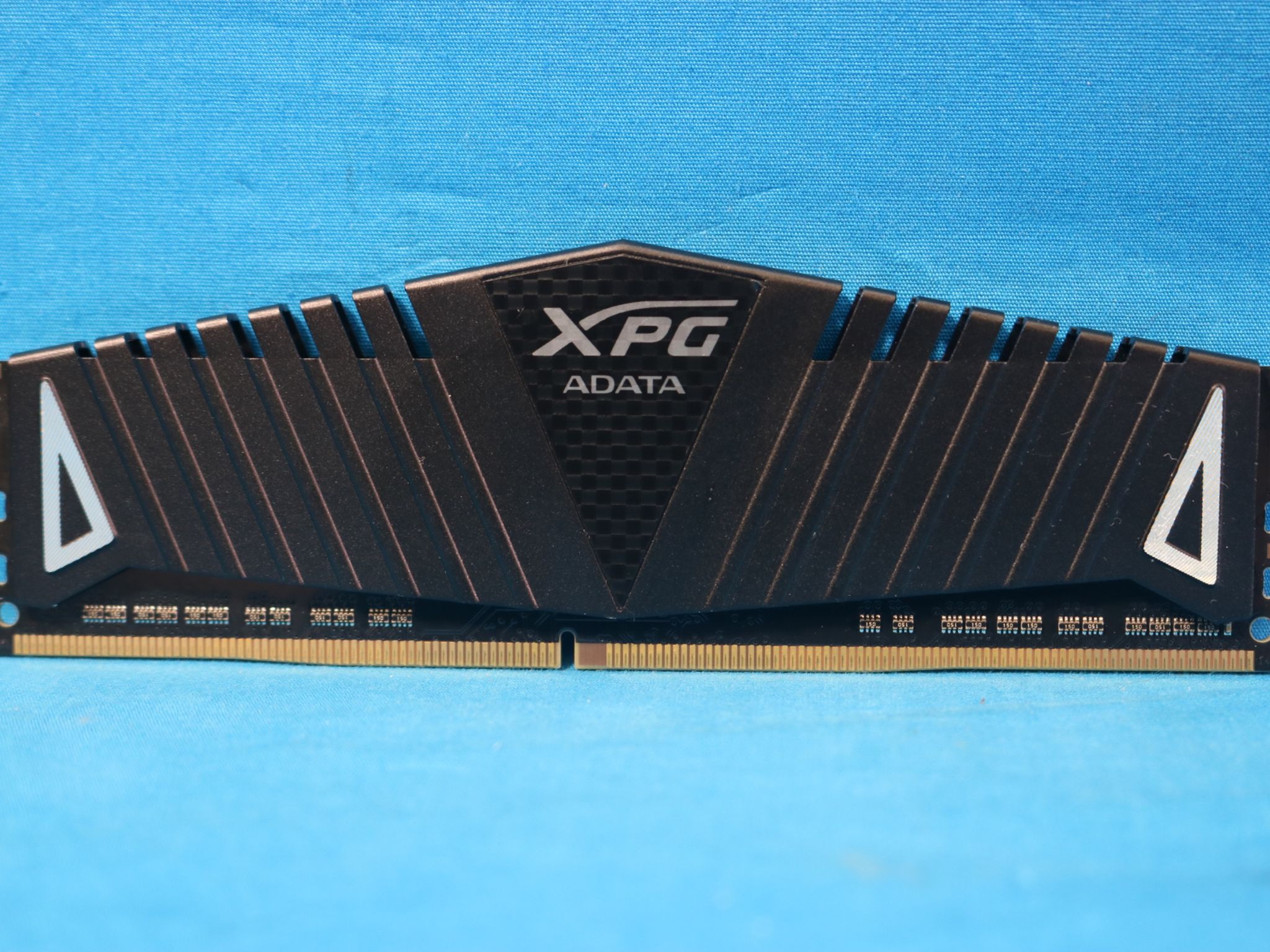 ADATA XPG Z1 16GB (2x8GB) DDR4 2400MHz CL16 1.2V Desktop RAM AX4U2400W8G16-BBZ