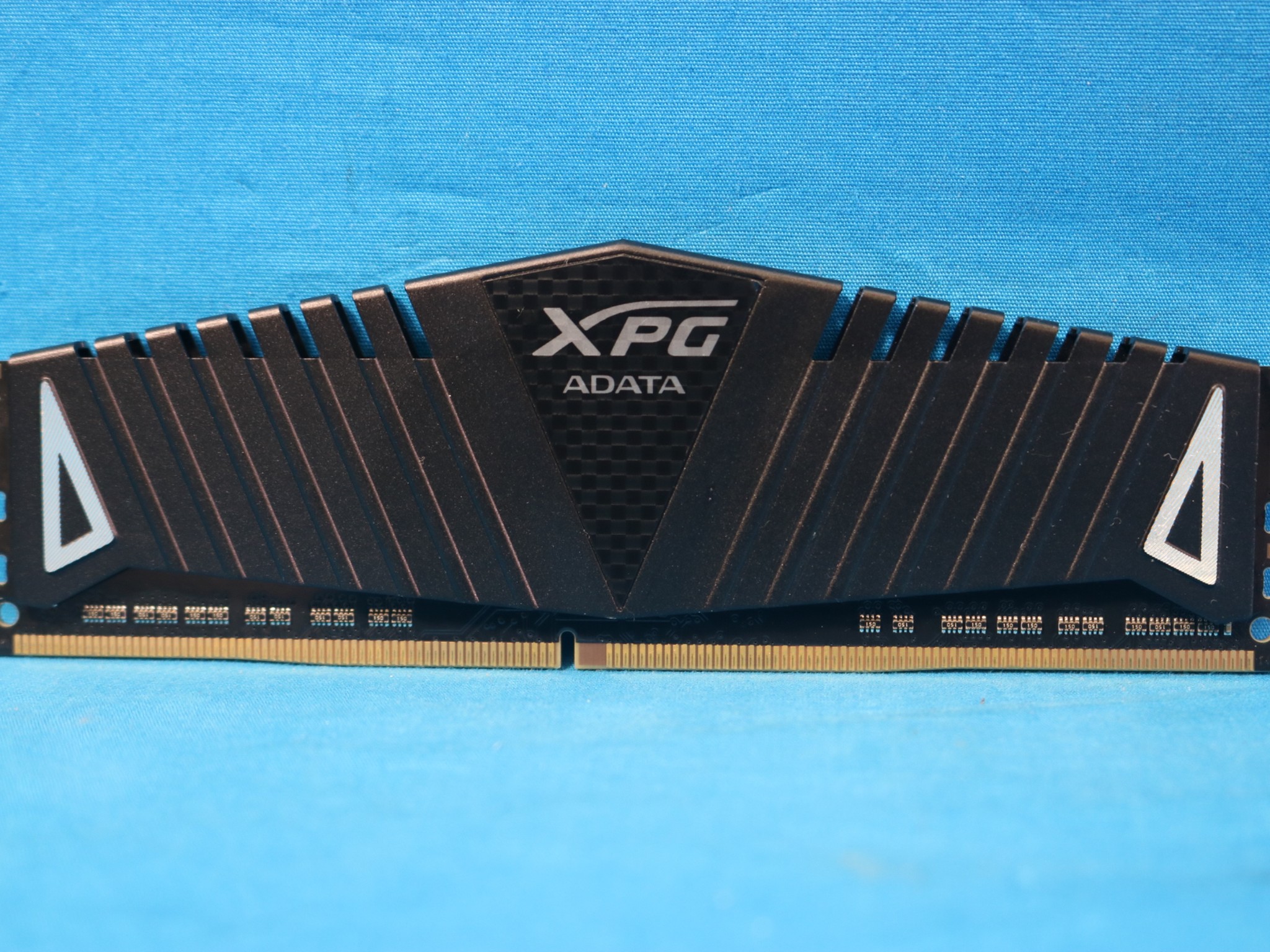 ADATA XPG Z1 16GB (2x8GB) DDR4 2400MHz CL16 1.2V Desktop RAM AX4U2400W8G16-BBZ