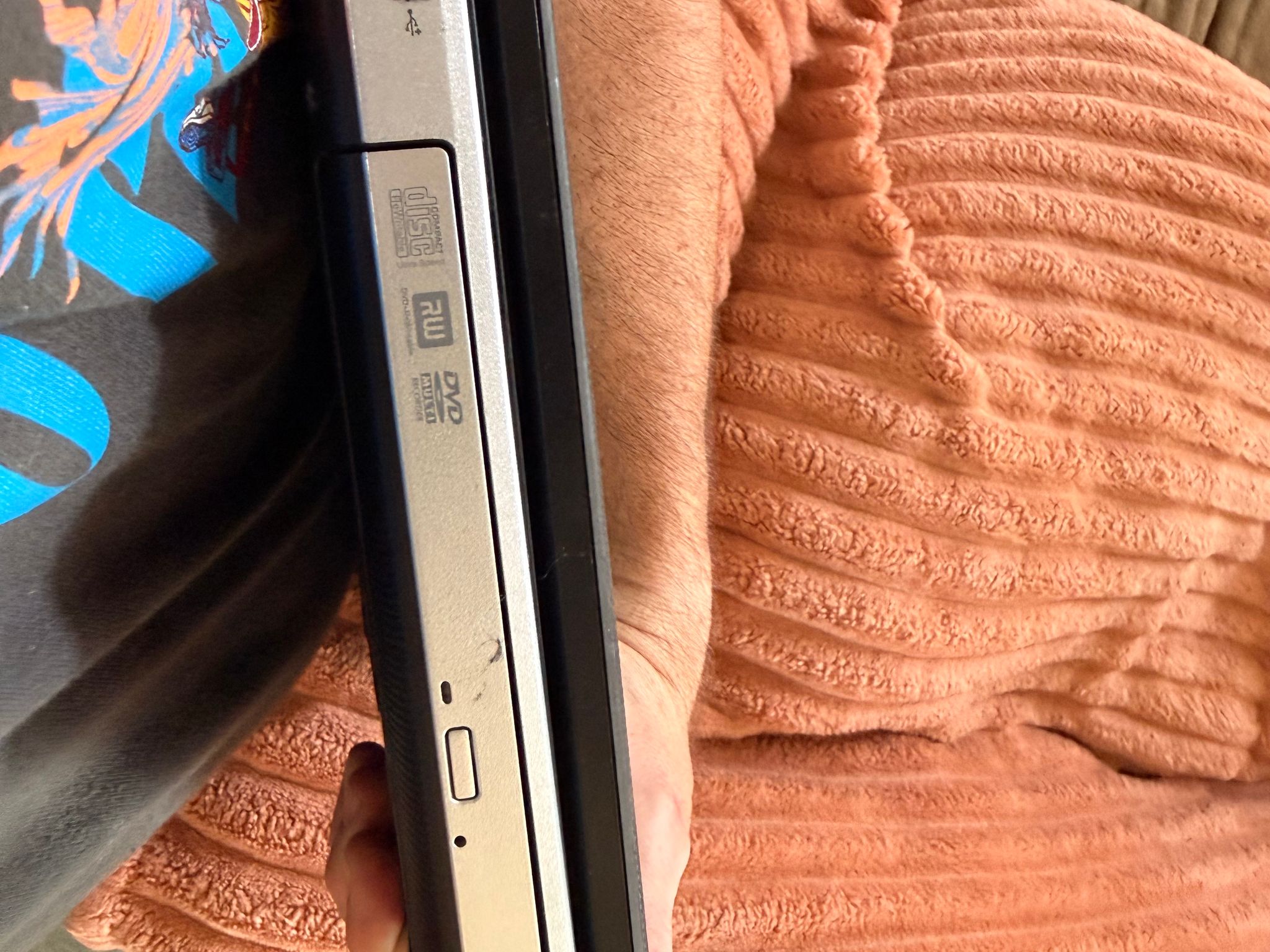 Dell Vostro 1540 - Older i7 Beast - great for general purpose computing