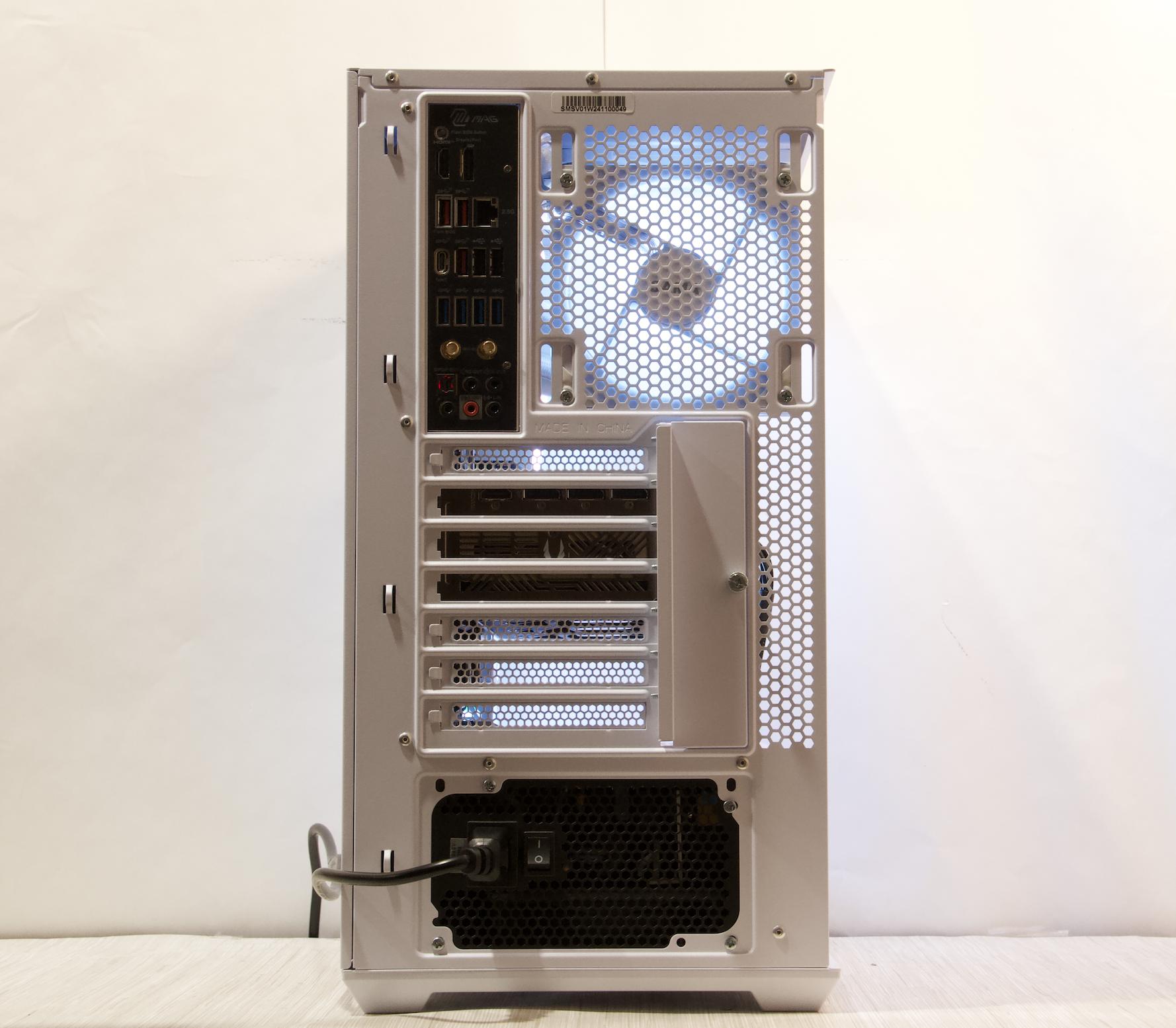 RTX 5070 Ti, Ryzen 7 7800X3D, 32GB DDR5, 2TB NVMe SSD, WiFi - High End 4K Gaming PC