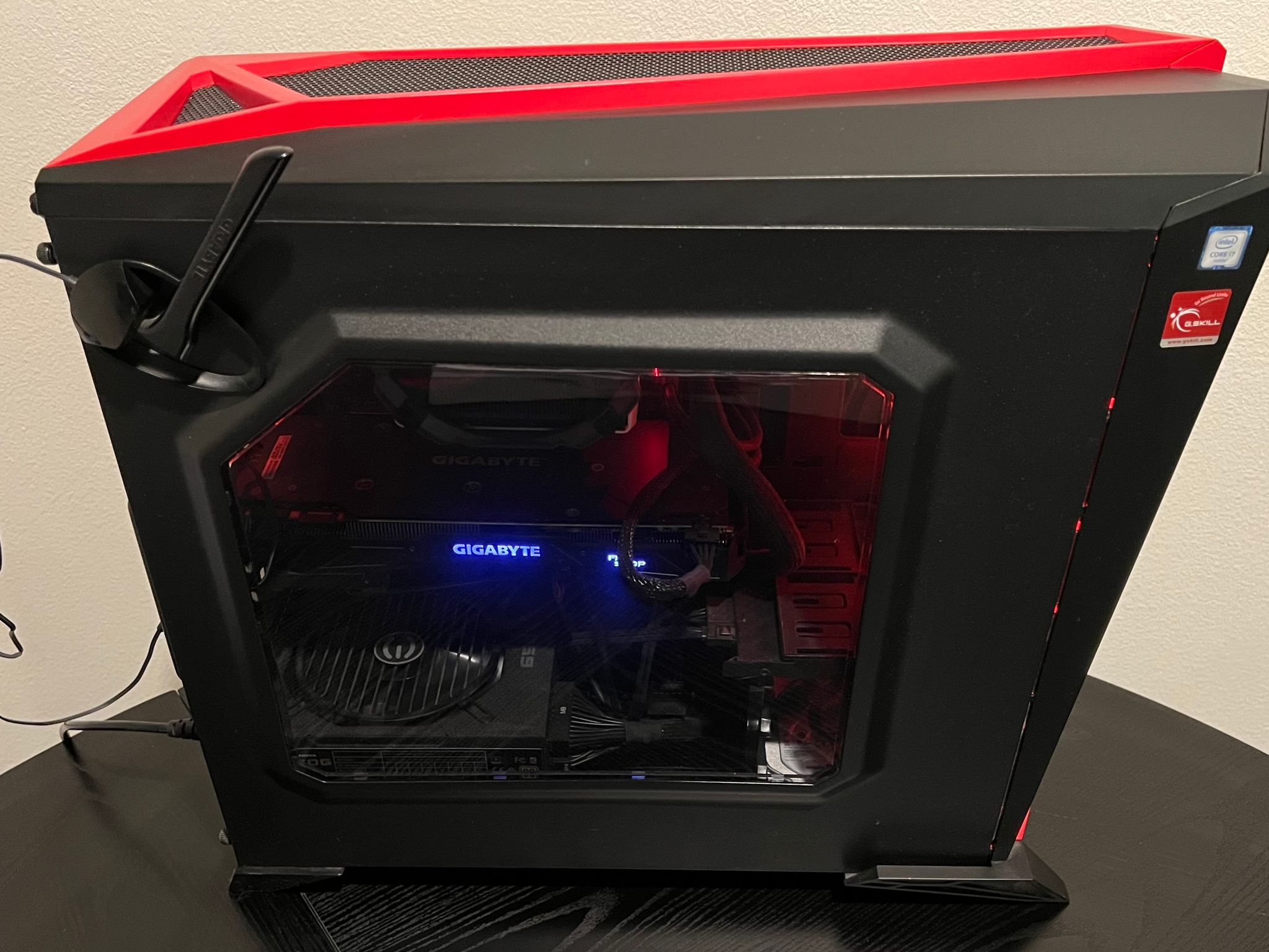 Gaming PC - NVIDIA GTX1070 - Intel I7 - 16GBRAM - 2TB HD & 256GB SSD