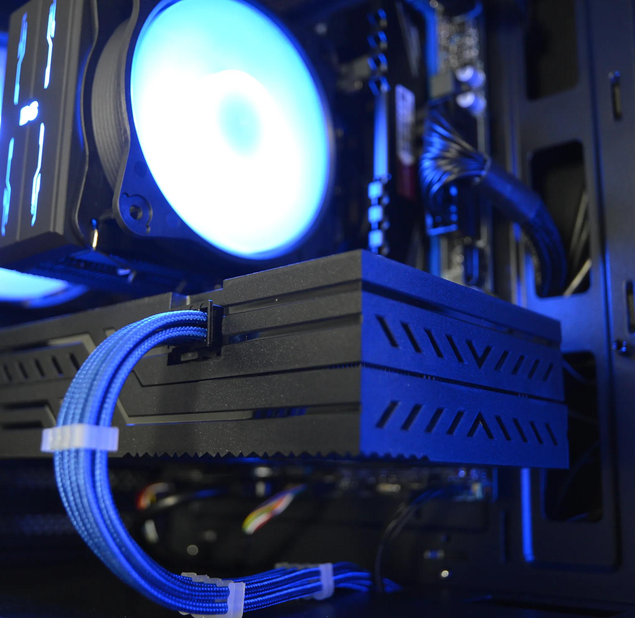 🔵⚫️| RX 580 8GB | INTEL XEON E5 2670 V3 | 16GB DDR4 RAM | 1TB NVME SSD | Midnight Cobalt |