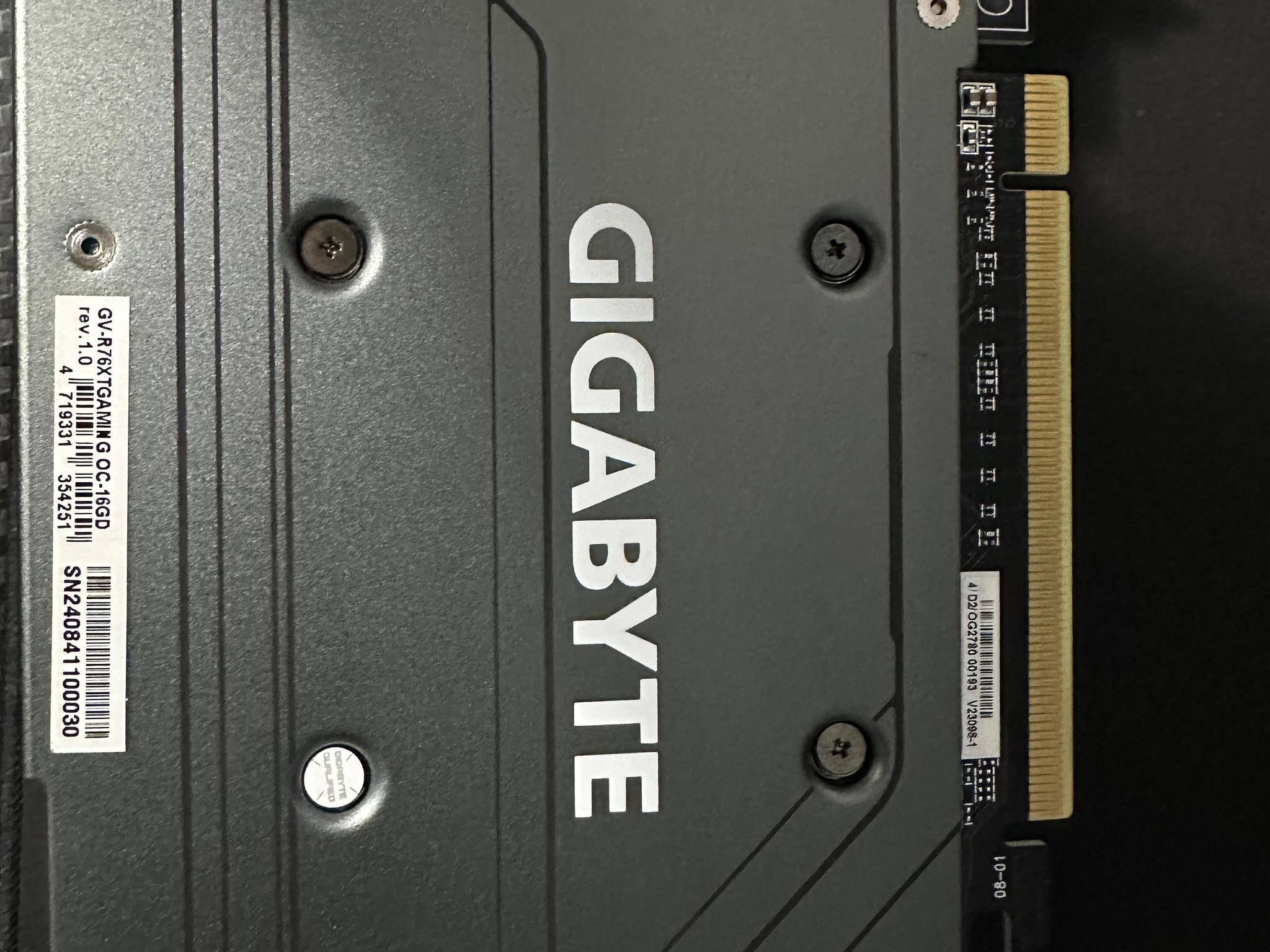 Gigabyte Radeon RX 7600 XT GAMING OC 16G