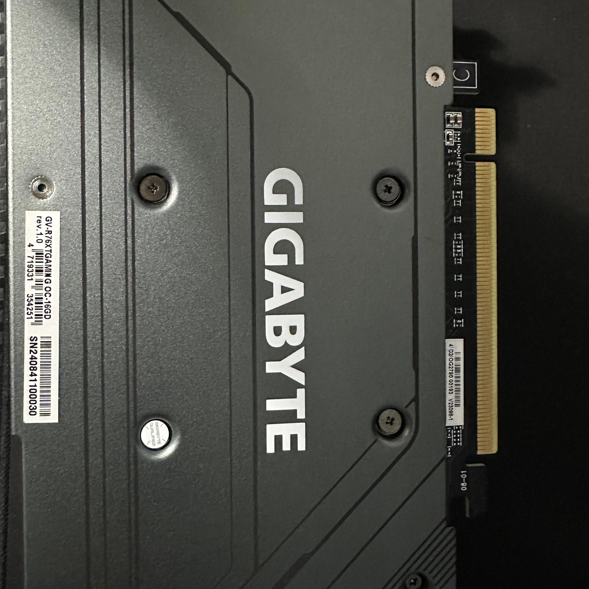Gigabyte Radeon RX 7600 XT GAMING OC 16G