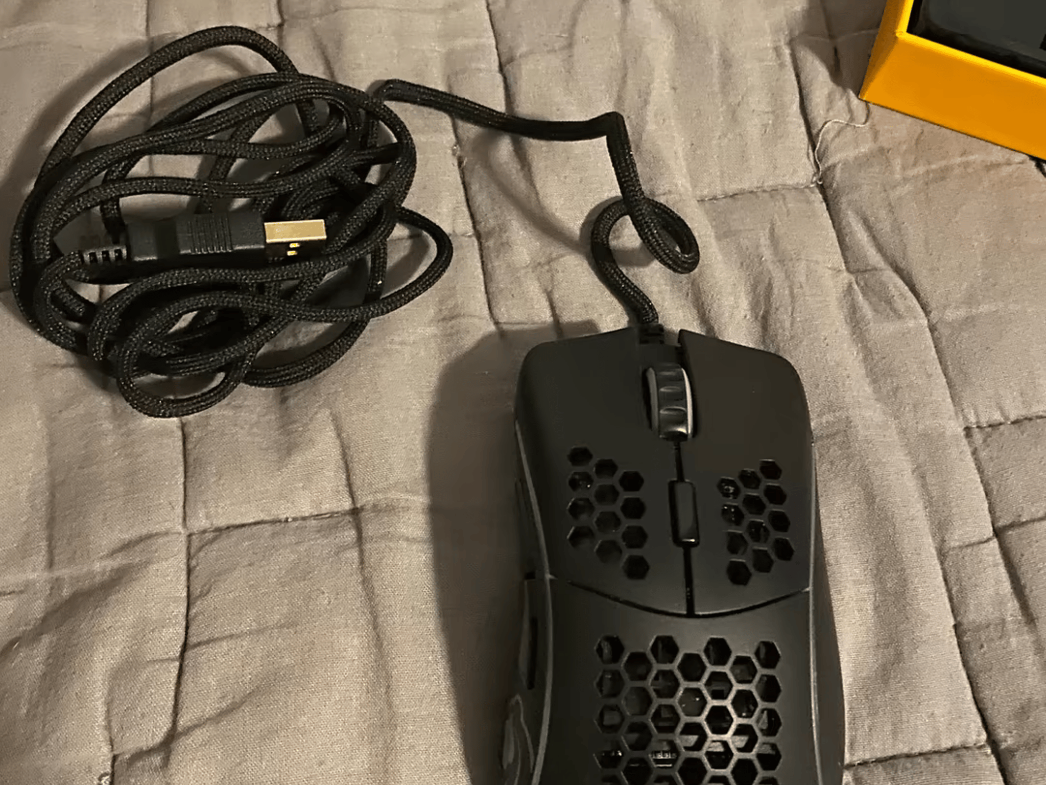 Glorious Model D Wired Mouse w/ Original Contents and Stickers