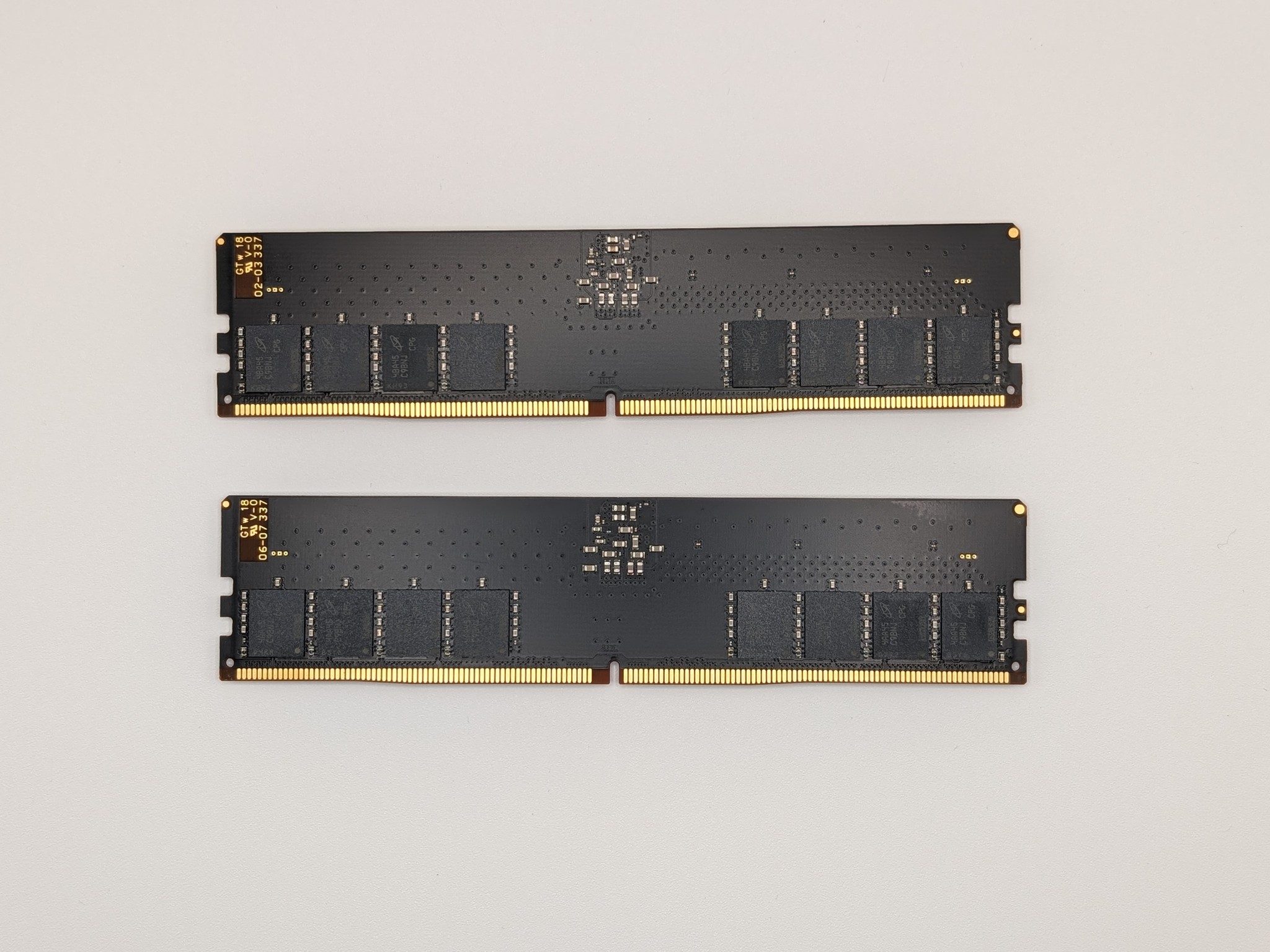 Crucial 64GB (2x32GB) DDR5 RAM 4800MT/s DIMM Desktop Memory