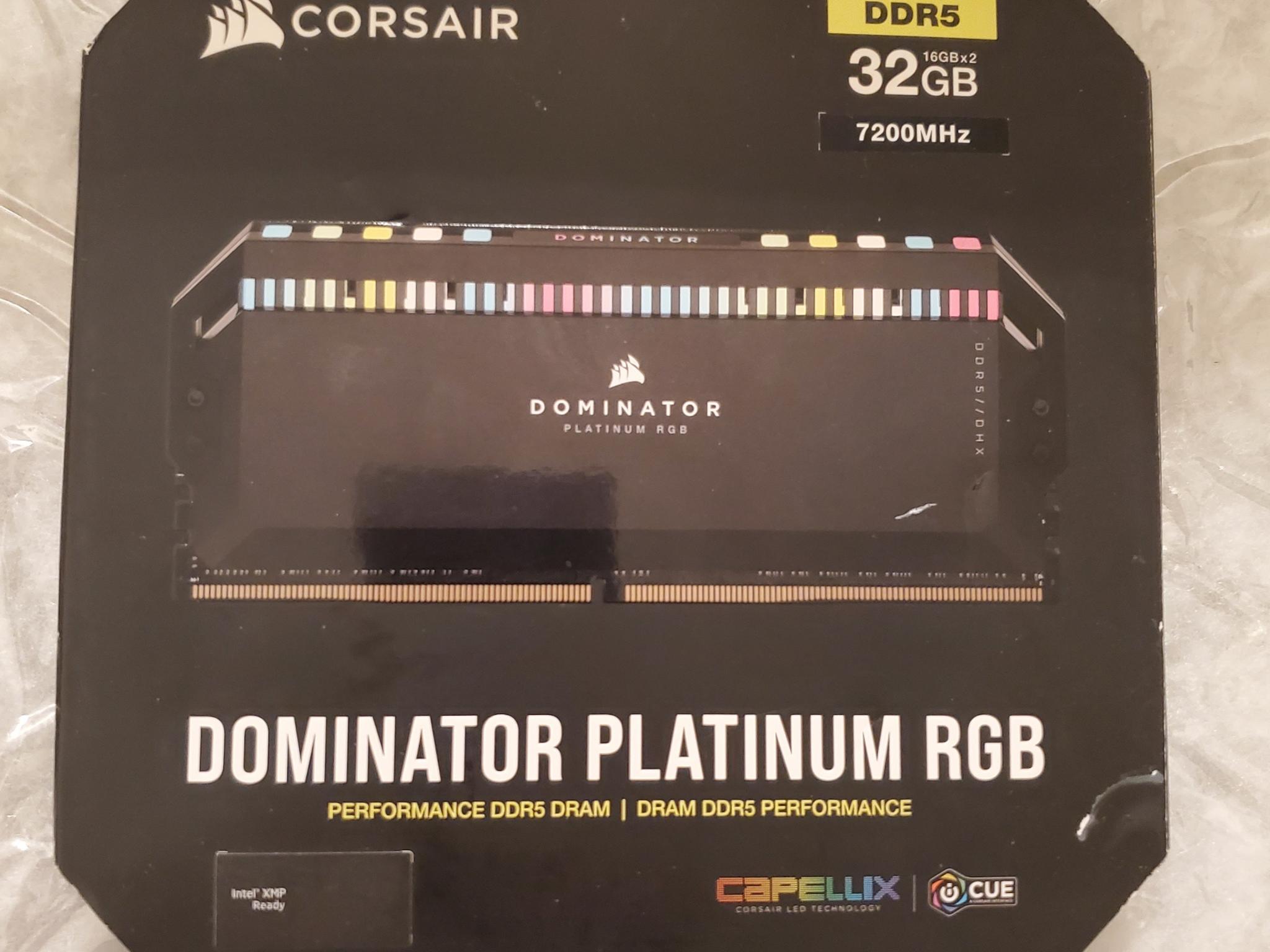 DOMINATOR® PLATINUM RGB 32GB (2x16GB) DDR5 DRAM 7200MT/s CL34