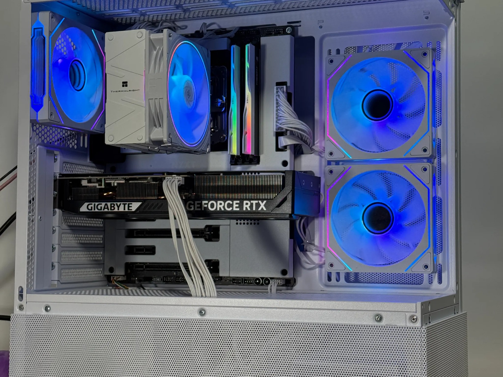 RTX 5070 Intel Core i5 14400f Gaming PC