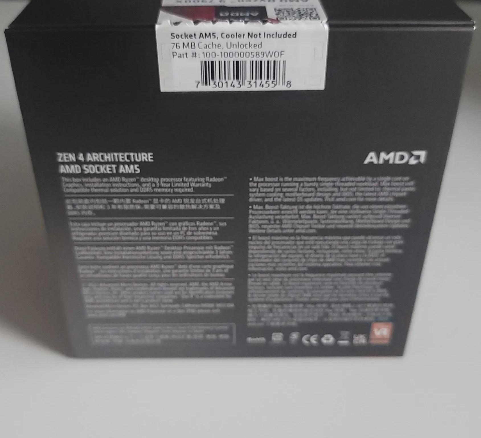 AMD Ryzen 9 7900X 12-Core, 24-Thread Unlocked Desktop Processor