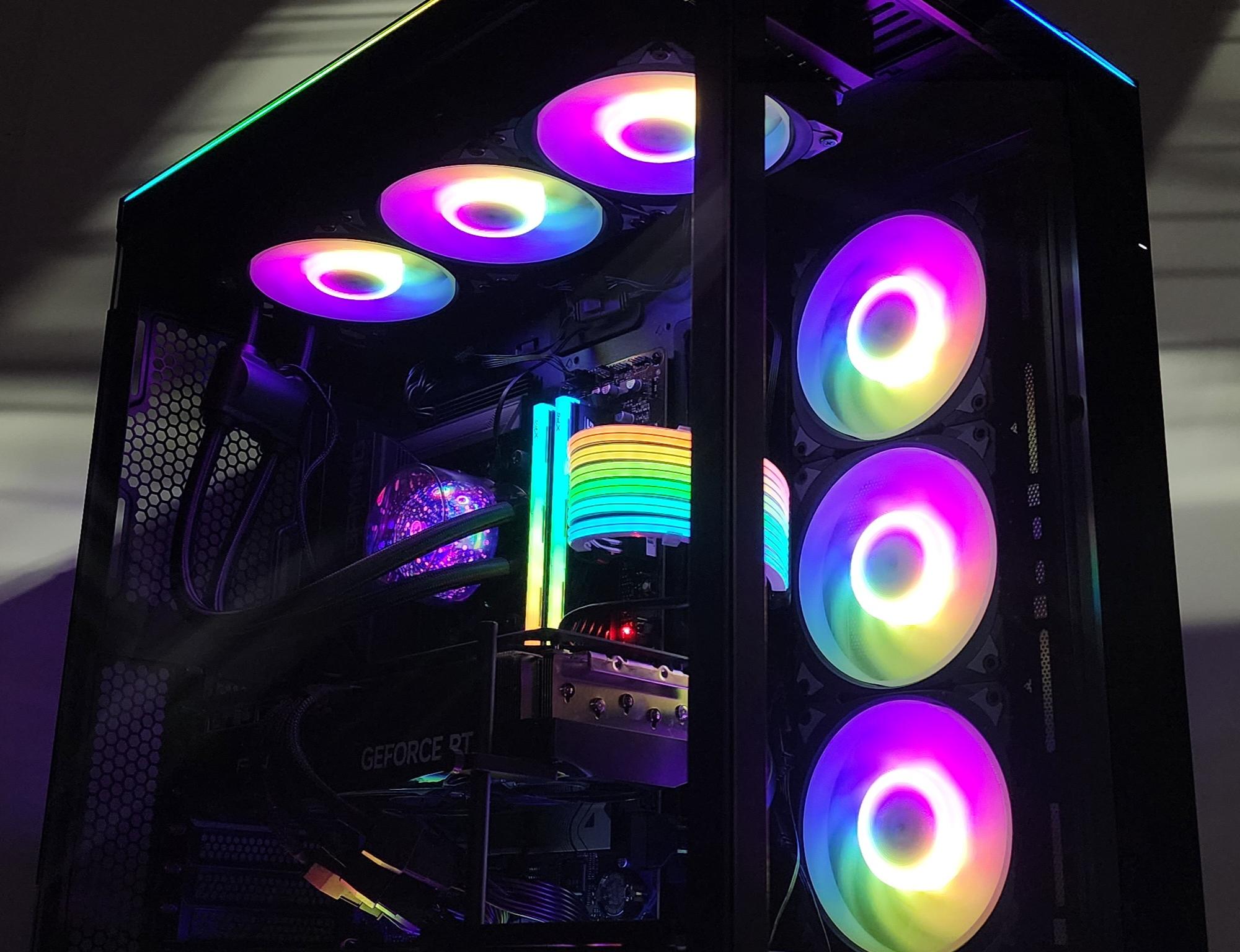 Gaming PC Ryzen 9 9950X3D 32GB RAM 2TB SSD RTX 5070 Ti 16GB Windows 11 Computer