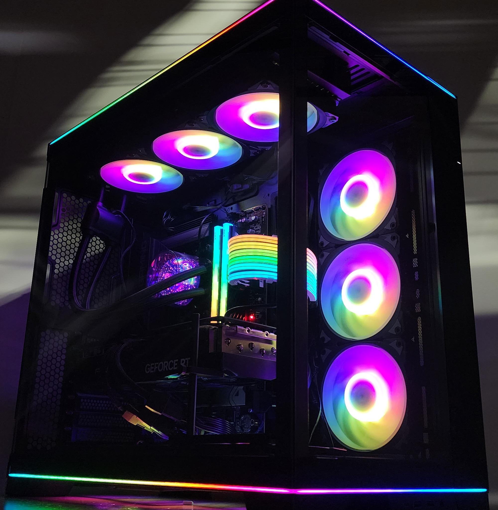 Gaming PC Ryzen 9 9950X3D 32GB RAM 2TB SSD RTX 5070 Ti 16GB Windows 11 Computer