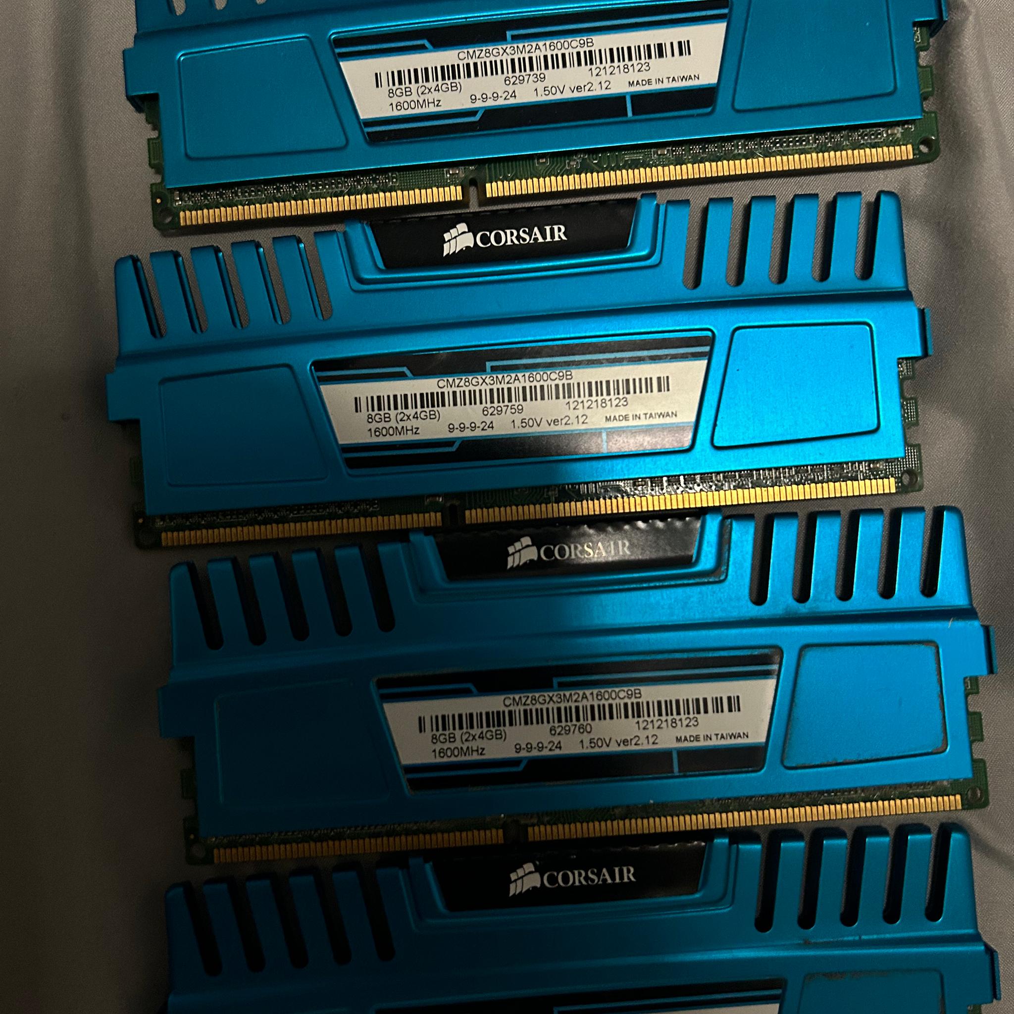 Corsair Vengeance 4x4gb DDR3 1600 MHz
