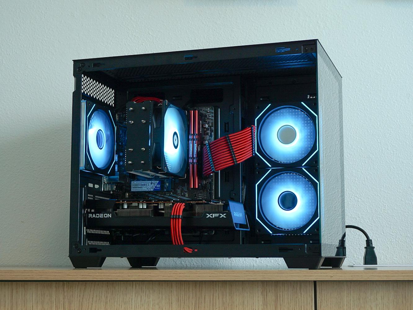 RRX - Ryzen 7 3700X / 16GB RAM DDR4 / RX 6600XT 8GB / 1TB NVMe SSD - Gaming PC 🚄 FREE SHIPPING