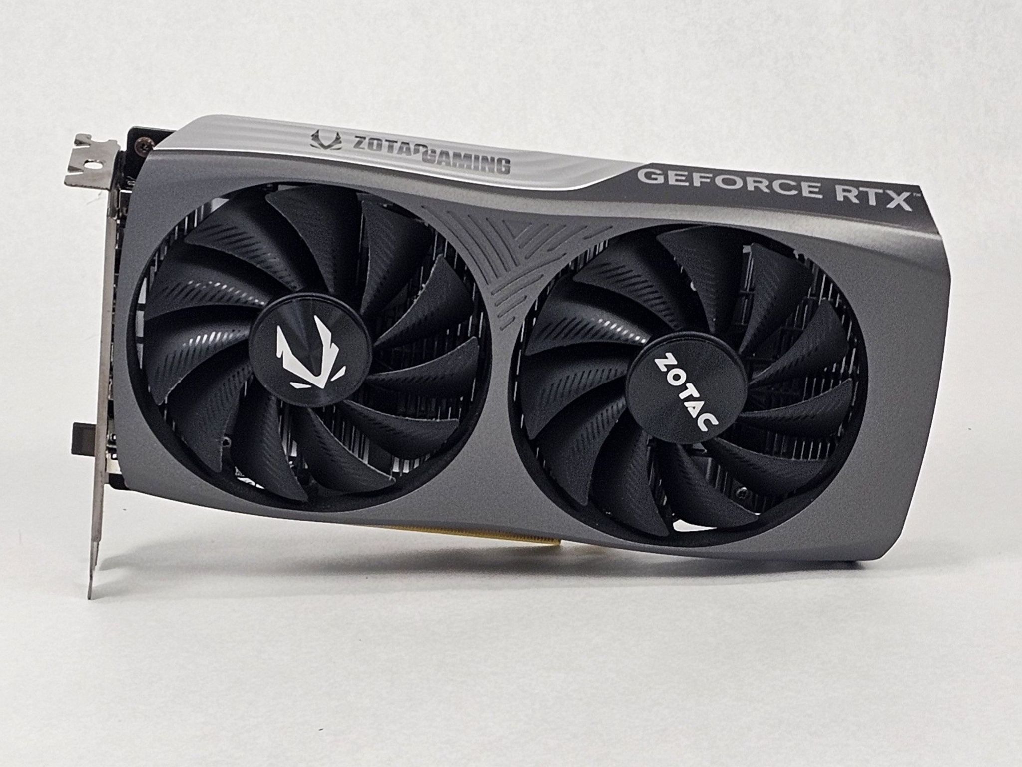 RTX 4060 ZOTAC Gaming Twin Edge 8GB