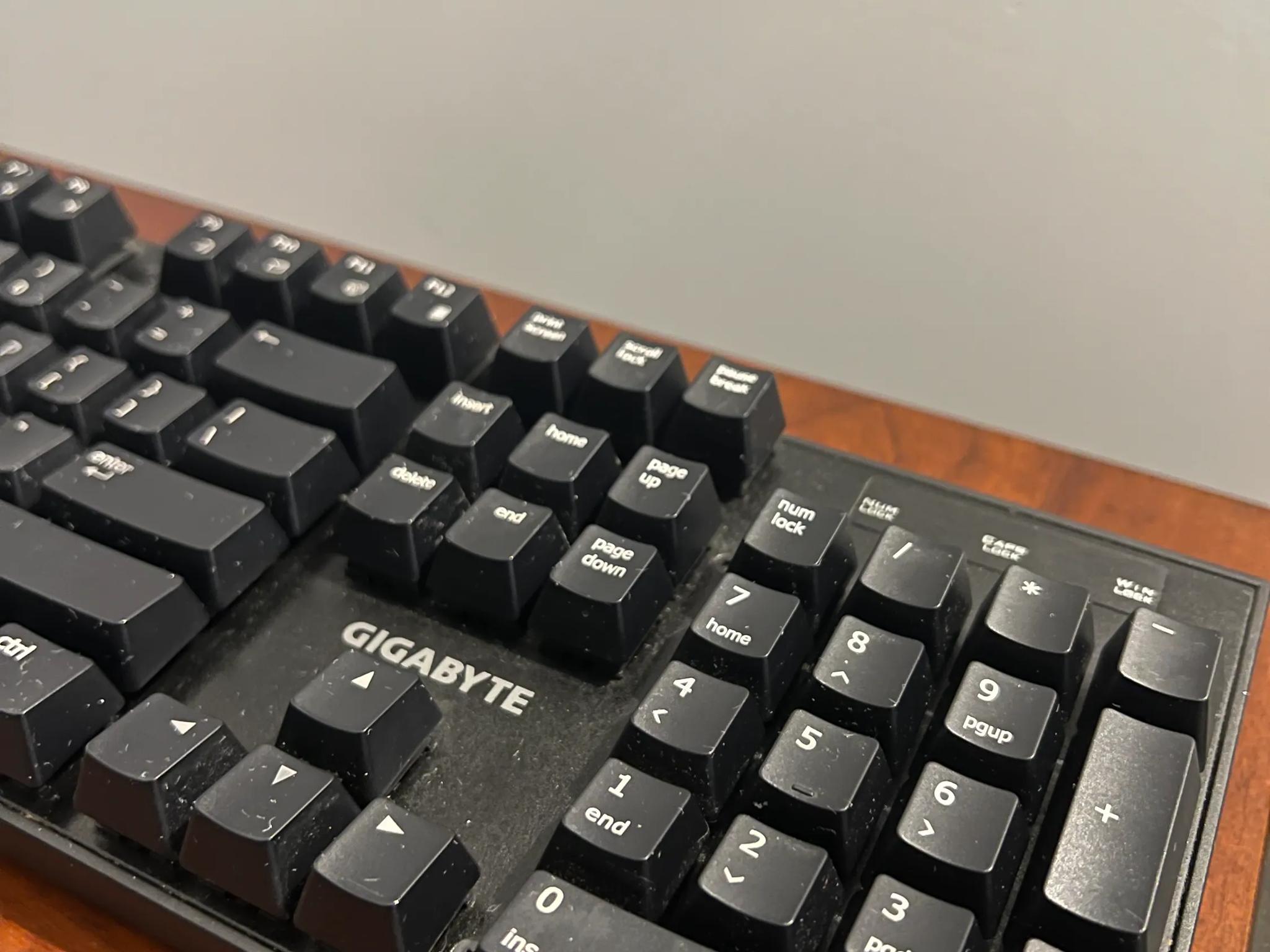 Used Gigabyte Mechanical Gaming Keyboard | Cherry Red