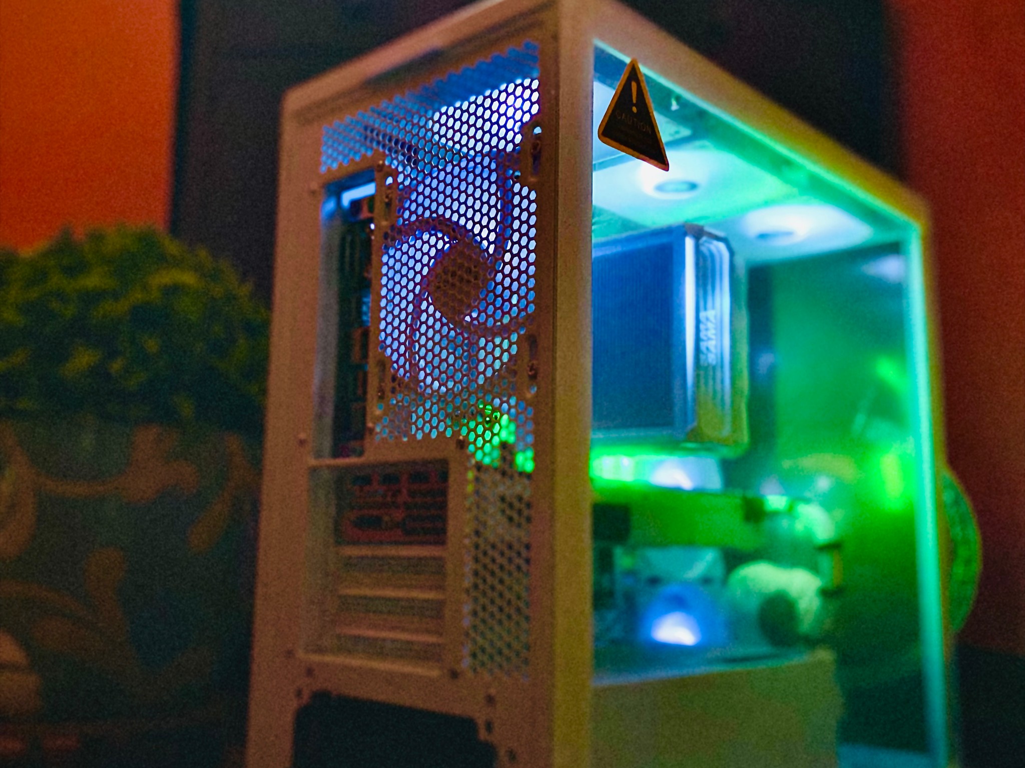 Blizzard King🧊👑| I7-7700| GTX 1080 8GB| 16GB Gloway RGB DDR4| 1TB NVMe SSD| Windows 11 Pro