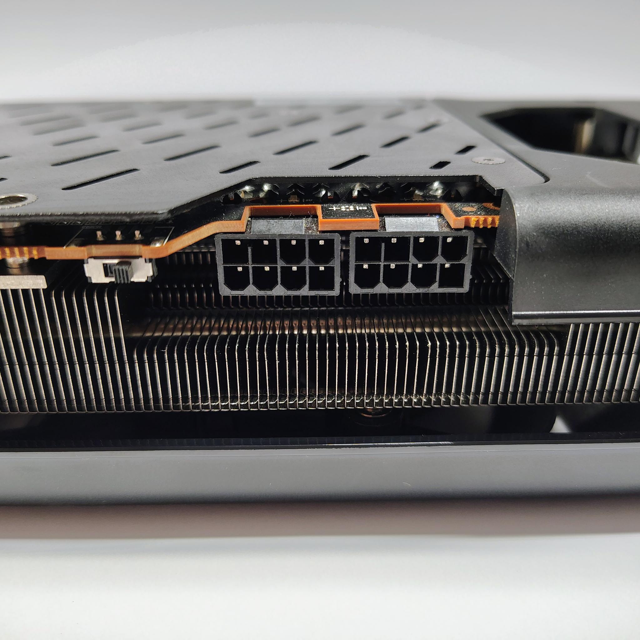 XFX Speedster SWFT 319 Radeon RX 6800