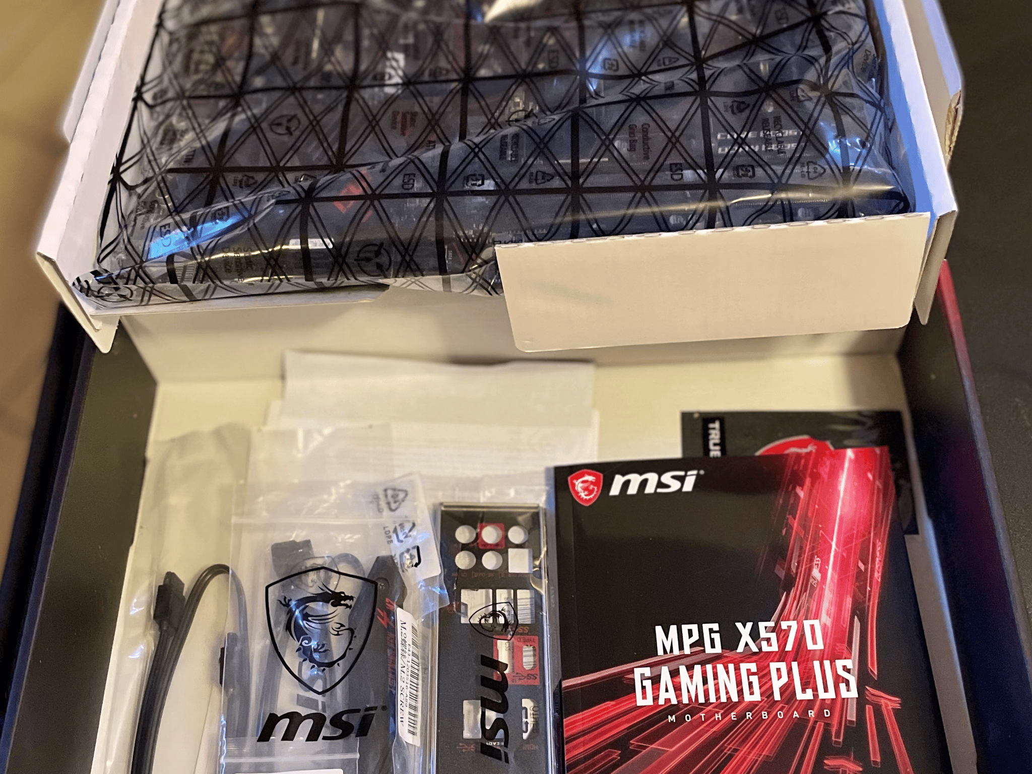 MSI MPG X570 GAMING PLUS Motherboard (AMD AM4, PCIe 4.0, DDR4 SATA 6Gb/s M.2 USB 3.2 Gen 2 HDMI ATX)