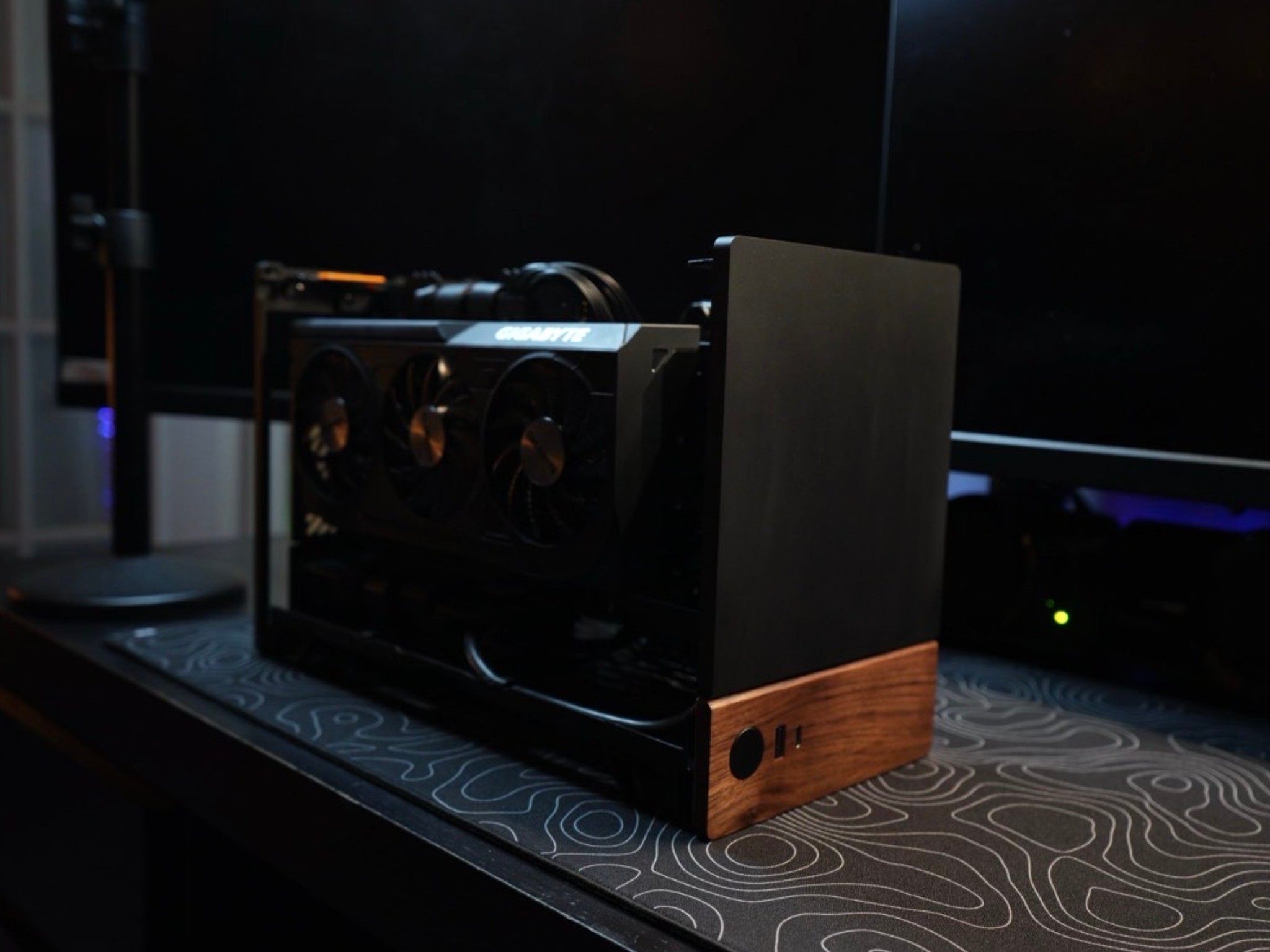 GAMING ITX PC (i9 12900kf, RTX 4070 Super)