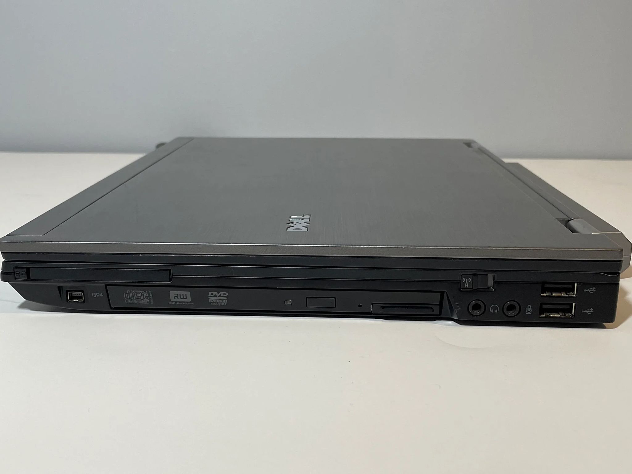 Dell Latitude E6410 14in Laptop Computer Intel i7-640 4GB Ram 128GB SSD WIFI BT WIN10 #1
