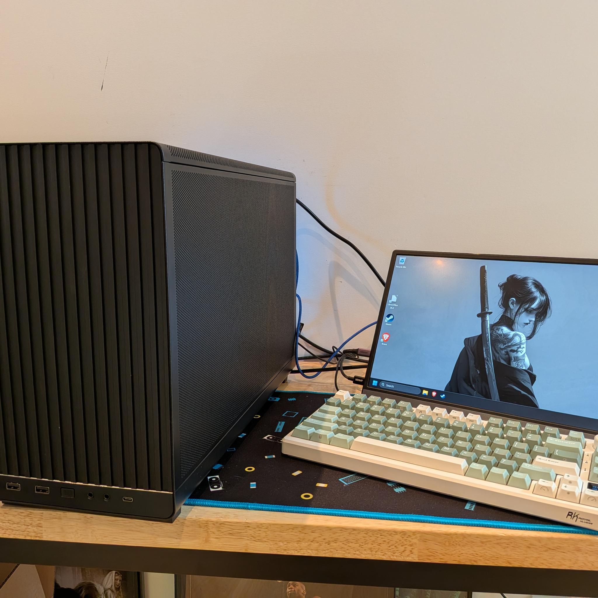 4K Mesh - RTX 5080, Ryzen 7 7800X3D, 64 GB DDR5 RAM, 2 TB Gen 4 NVME, Liquid Cooled, RGB