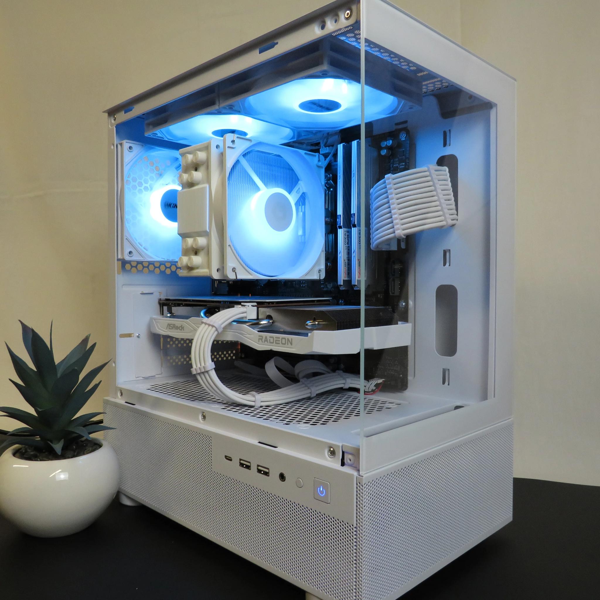 Beautiful Gamer: Ryzen 5 5600 + RX 6600 + 32 GB DDR4 + 1 TB NVME SSD