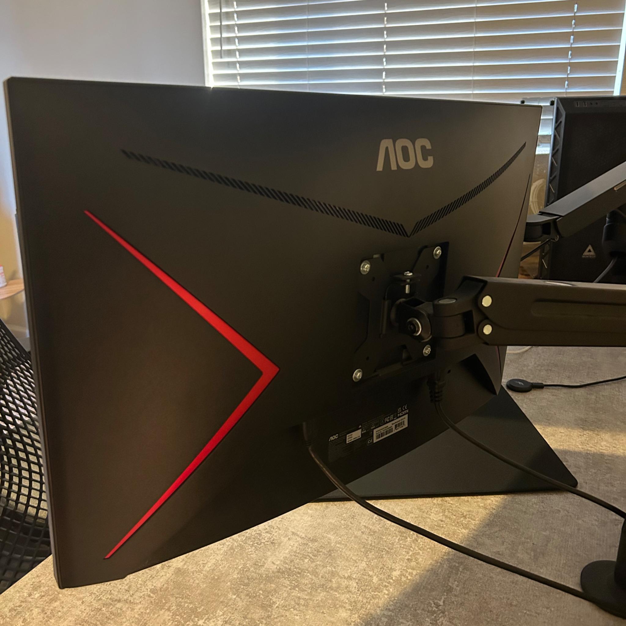 Curved Frameless Ultra-Fast Gaming Monitor
