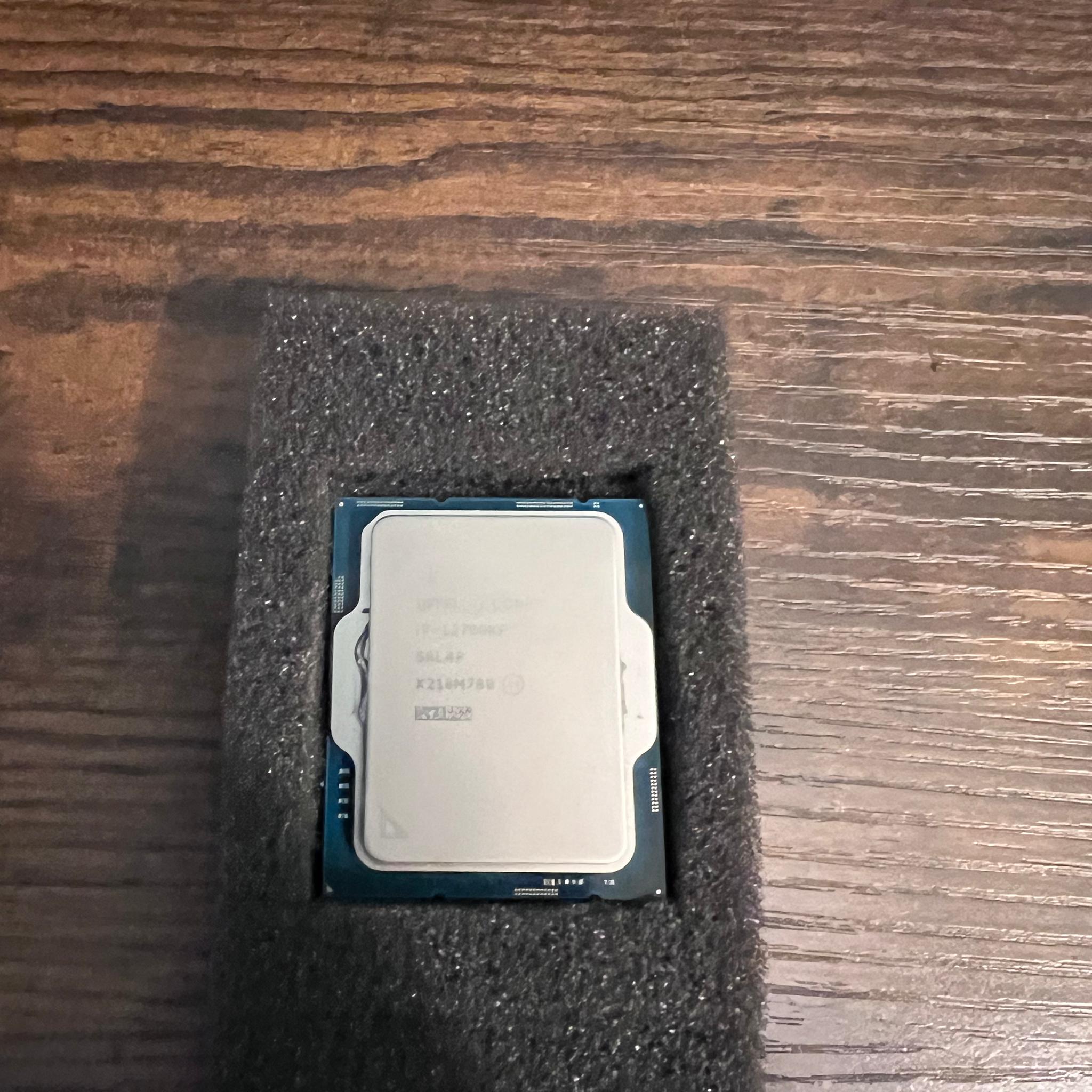 I7-12700KF 