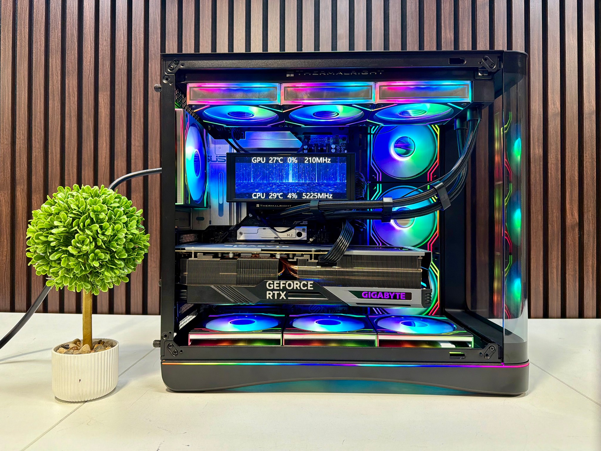 RTX 4080 | Ryzen 9800X3D | 32GB DDR5 | 2TB M.2 | 1000 Watt Gold PSU | LCD AIO