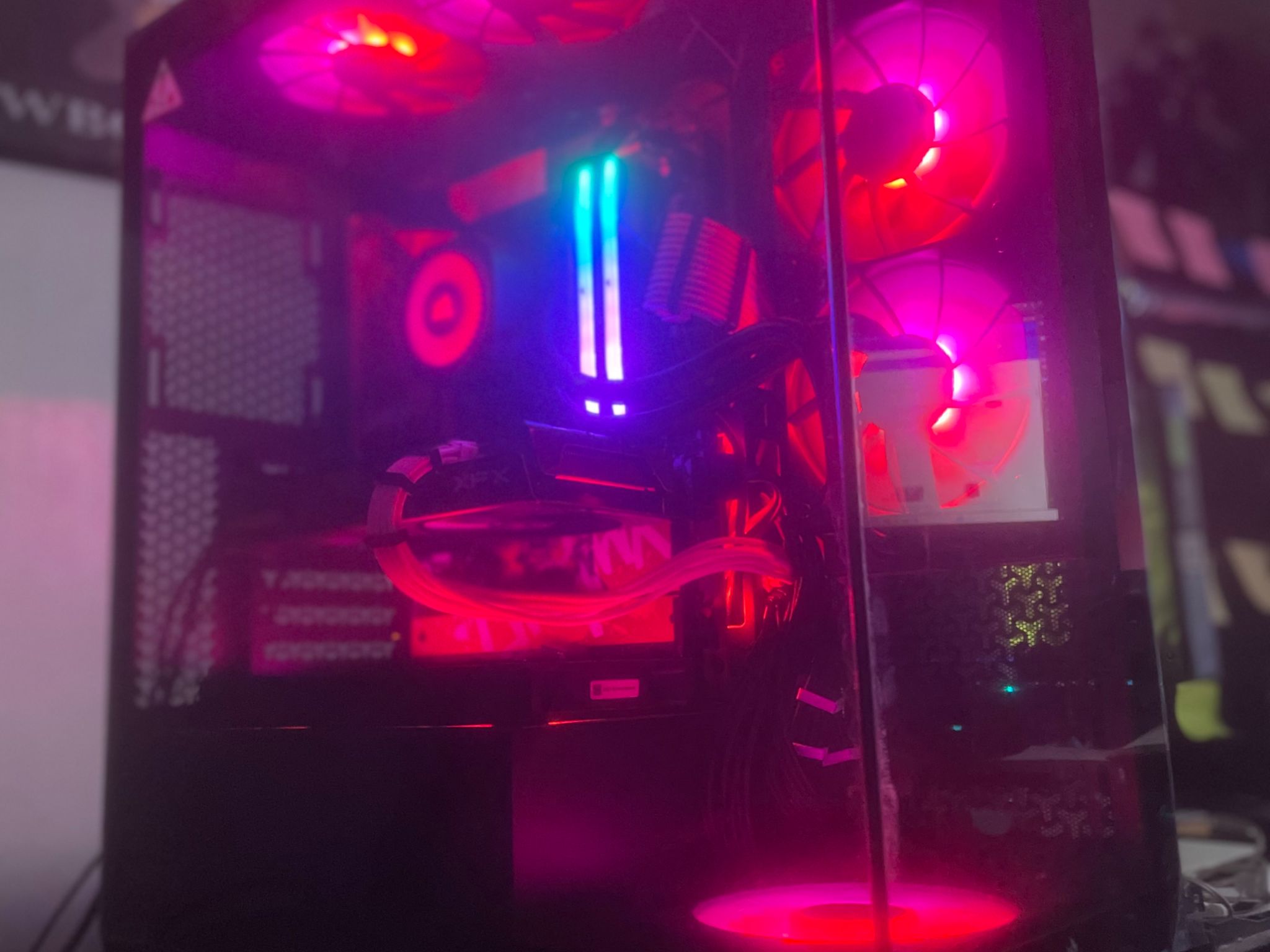 7800X3D + XFX Speedster SWFT RX 7600 Upgradable Built Pc