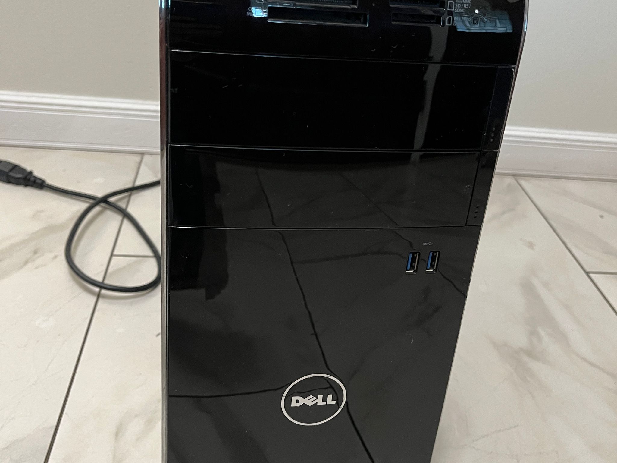 NVIDIA RTX 2060, Intel i7-6700, 16GB RAM, 750 GB Storage - Dell Gaming PC w/Wi-Fi, BT