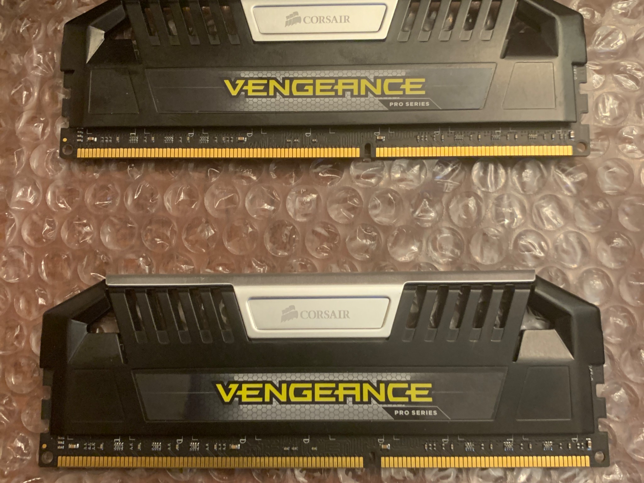 Black Corsair Vengeance LPX 16GB(2x8gb) 3000MHz DDR4 RAM