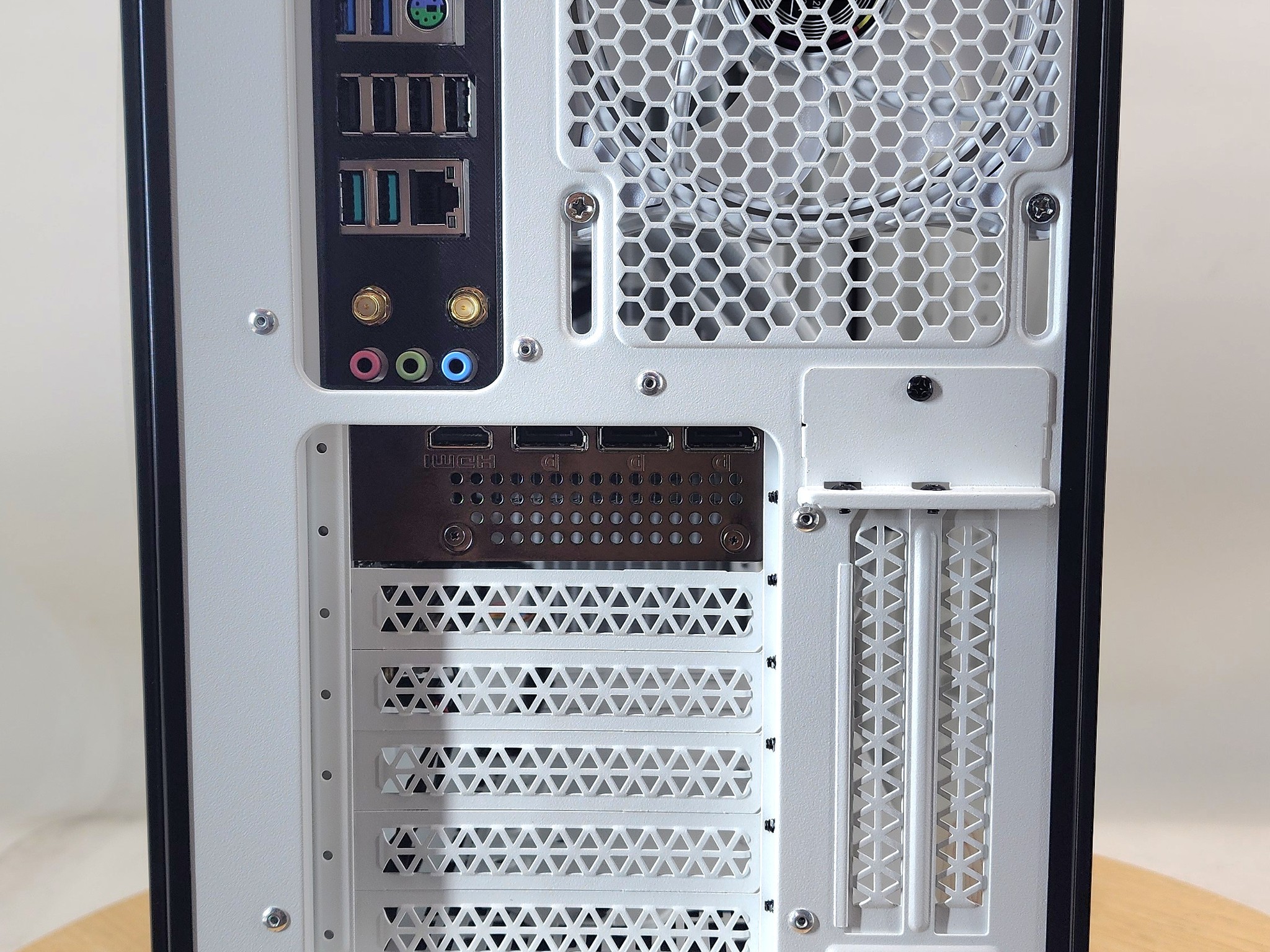 Gaming PC Ryzen 5 9600X 16GB RAM 1TB SSD RTX 5060  8GB Windows 11 Computer