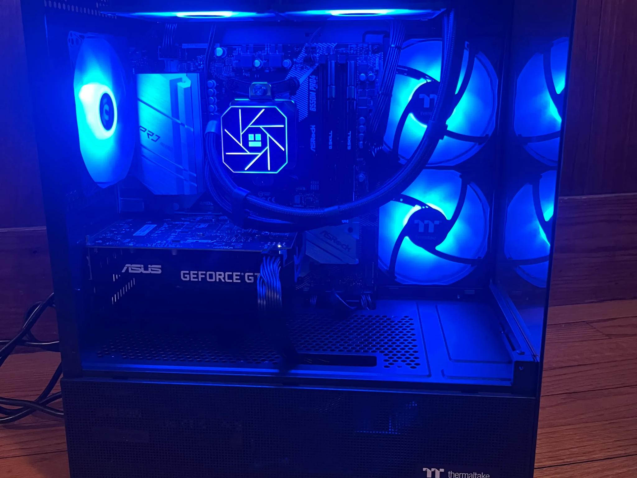 FLASH SALE!  | Ryzen 5 5500 | NVIDIA GTX 1660 Super | 32 gb RAM | 1 tb