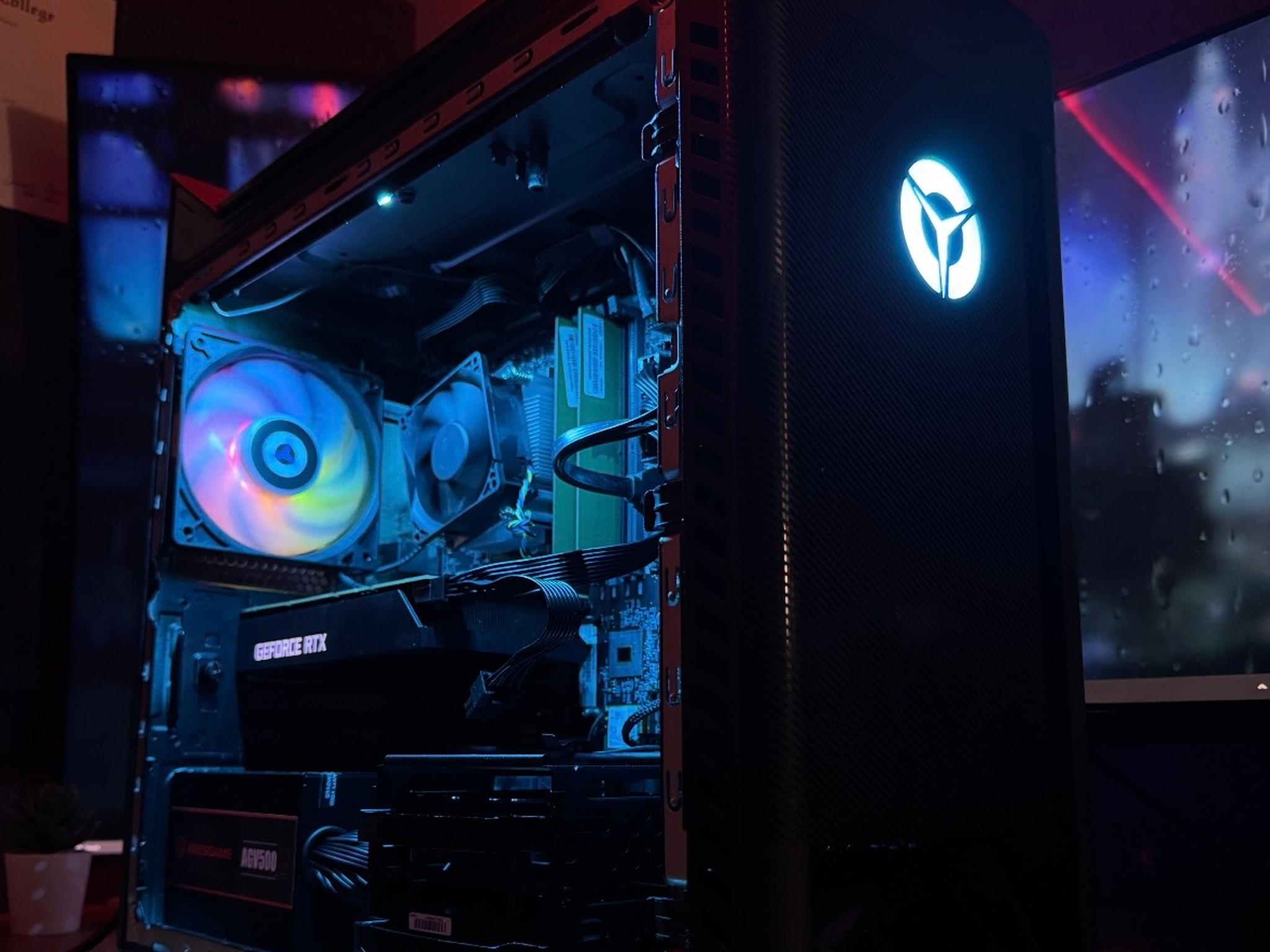 "Legion" | RTX 3060 12GB | Intel Core i5 10400F | 16GB DDR4 | 256GB SSD + 1TB HD
