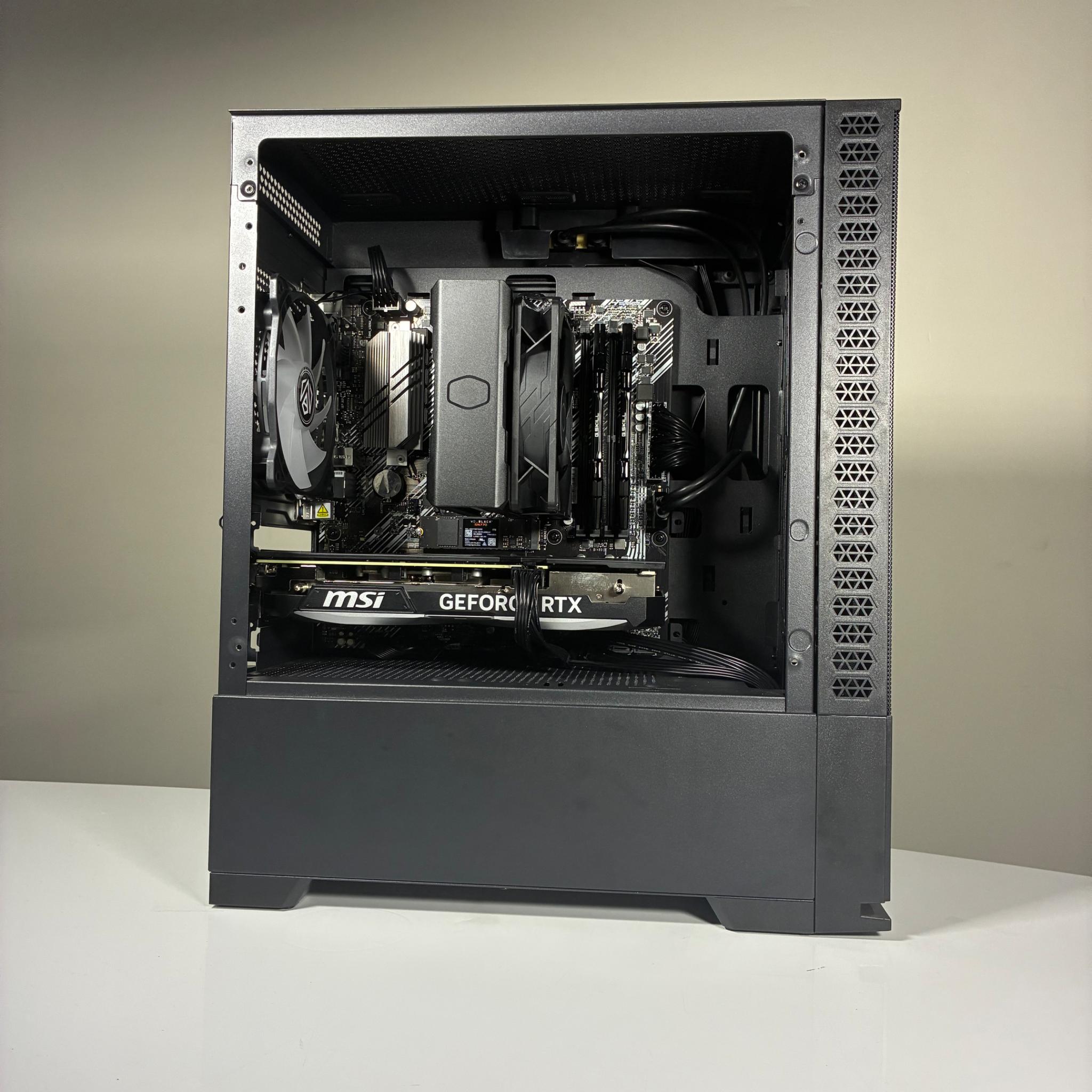 RTX 4070 | Ryzen 5 5600X | 32 GB RAM | 1 TB SSD | 1440p Ultra Gaming PC