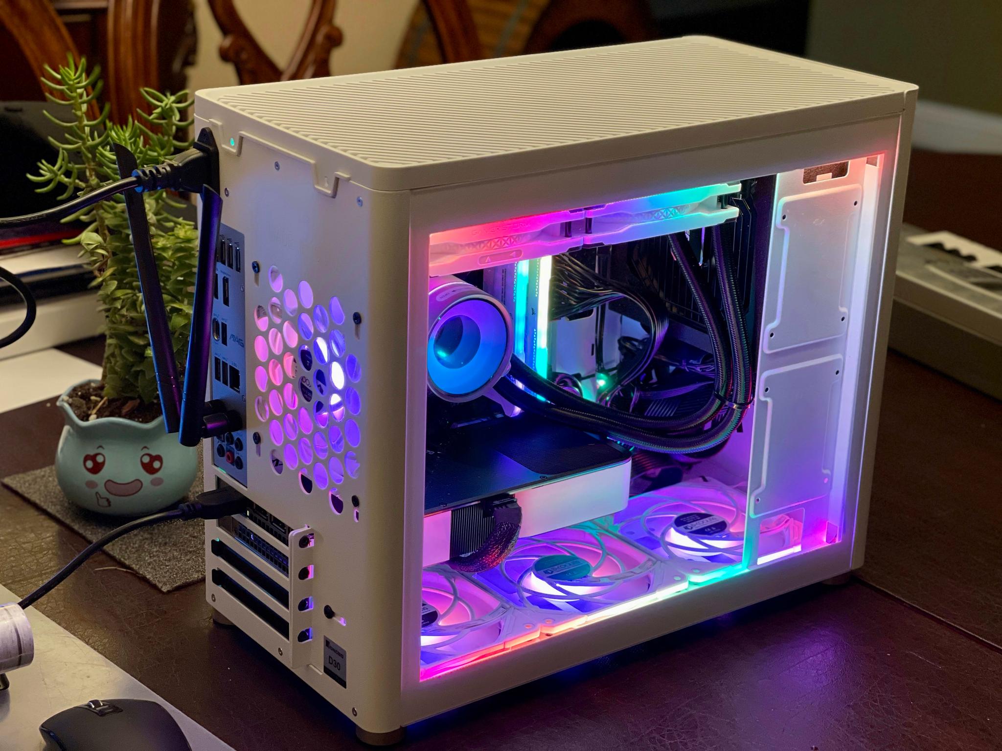 Stay Frosty ❄️ RTX 3070 FE, Intel 12600K, 32GB 3600, 1TB nvMe, MAG Mortar, Wifi 6