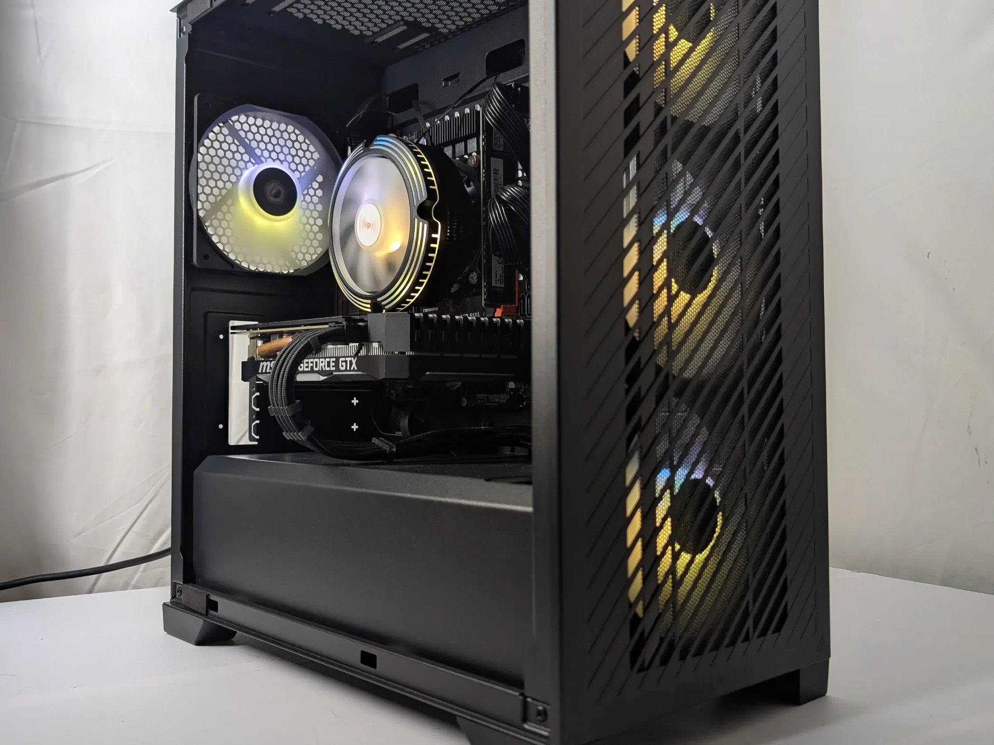Copy of GTX 1660 | Xeon 2680 v4 | 32gb ddr4 | Windows 11 home