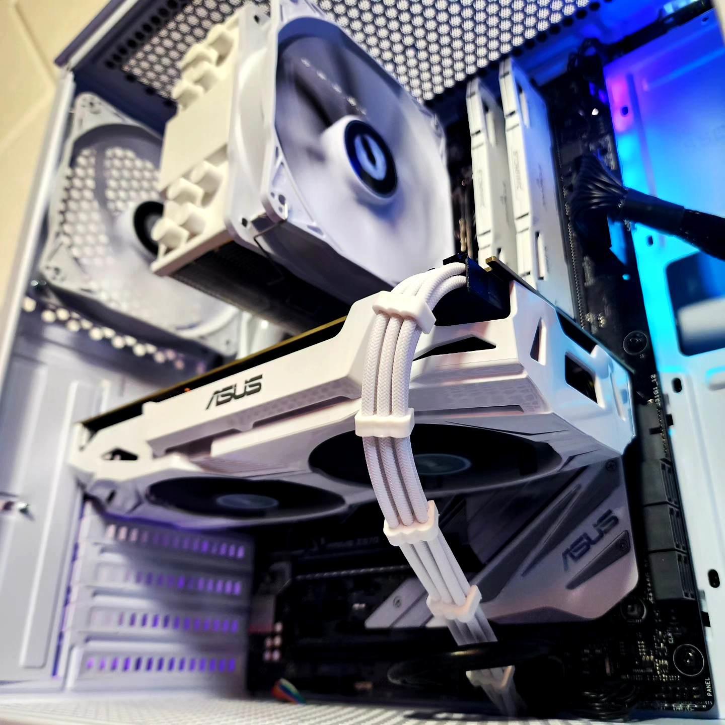 🤍💜🤍 ASUS GTX 1060 6G // Intel Core i7 8700K // Pinnacle 16GB 3600MHz // WD Blue 1TB NVMe