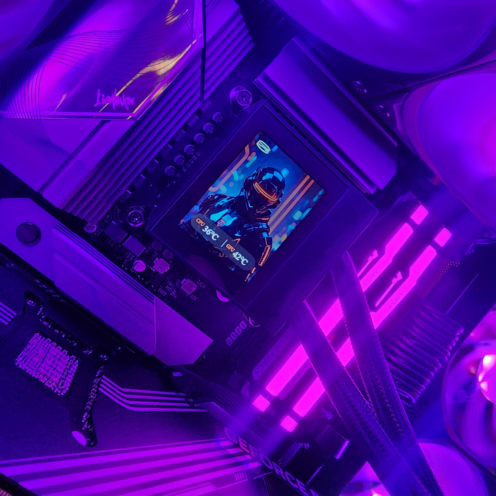 RTX 5070 Ti / Intel Core Ultra 9 285 / 32GB DDR5 RAM / 2TB NVMe