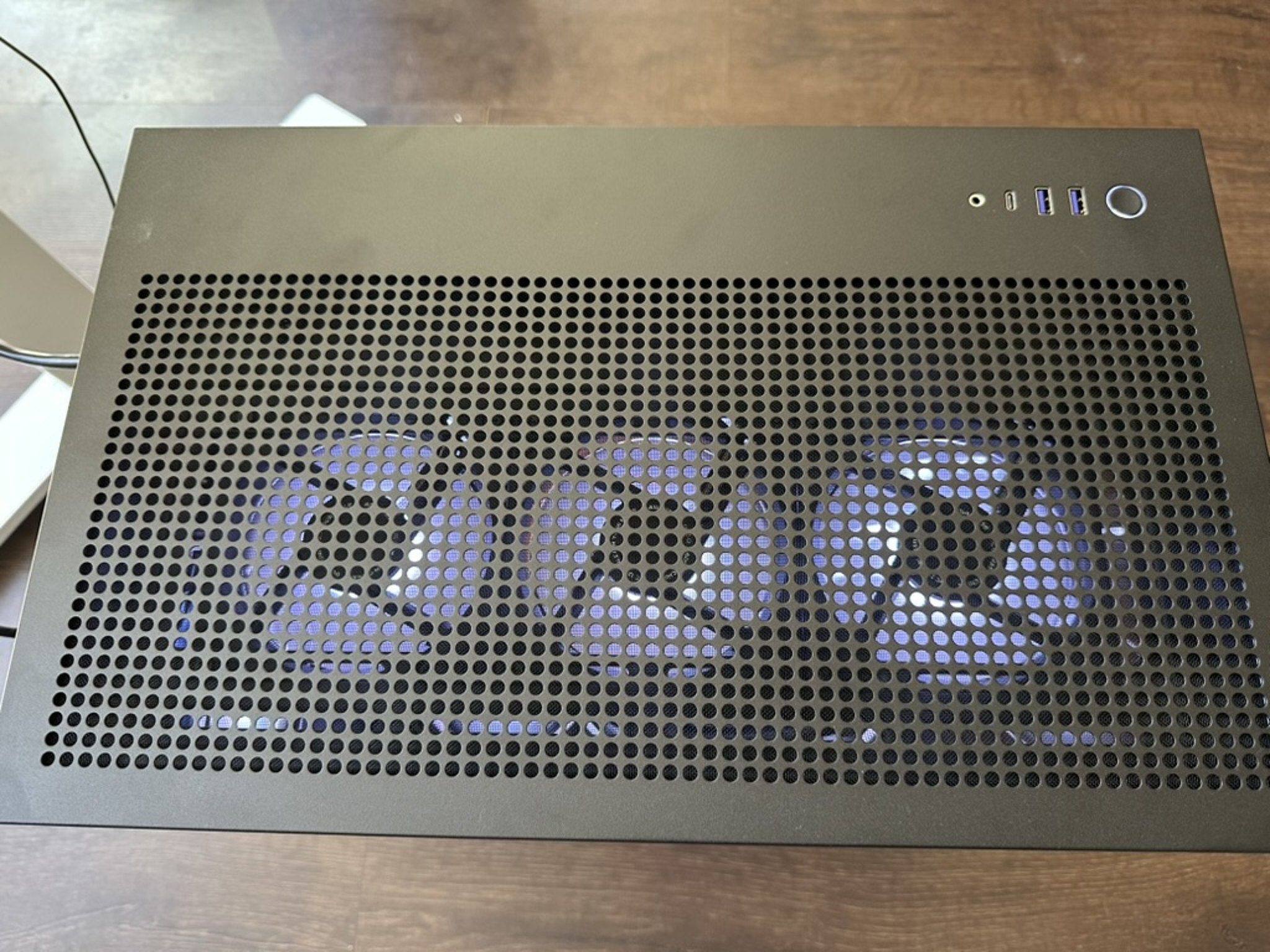 Insane value 4K and 1440p gaming PC | RX 7900 XT | 32 GB Ram | R 7 7700x | 2T SSD