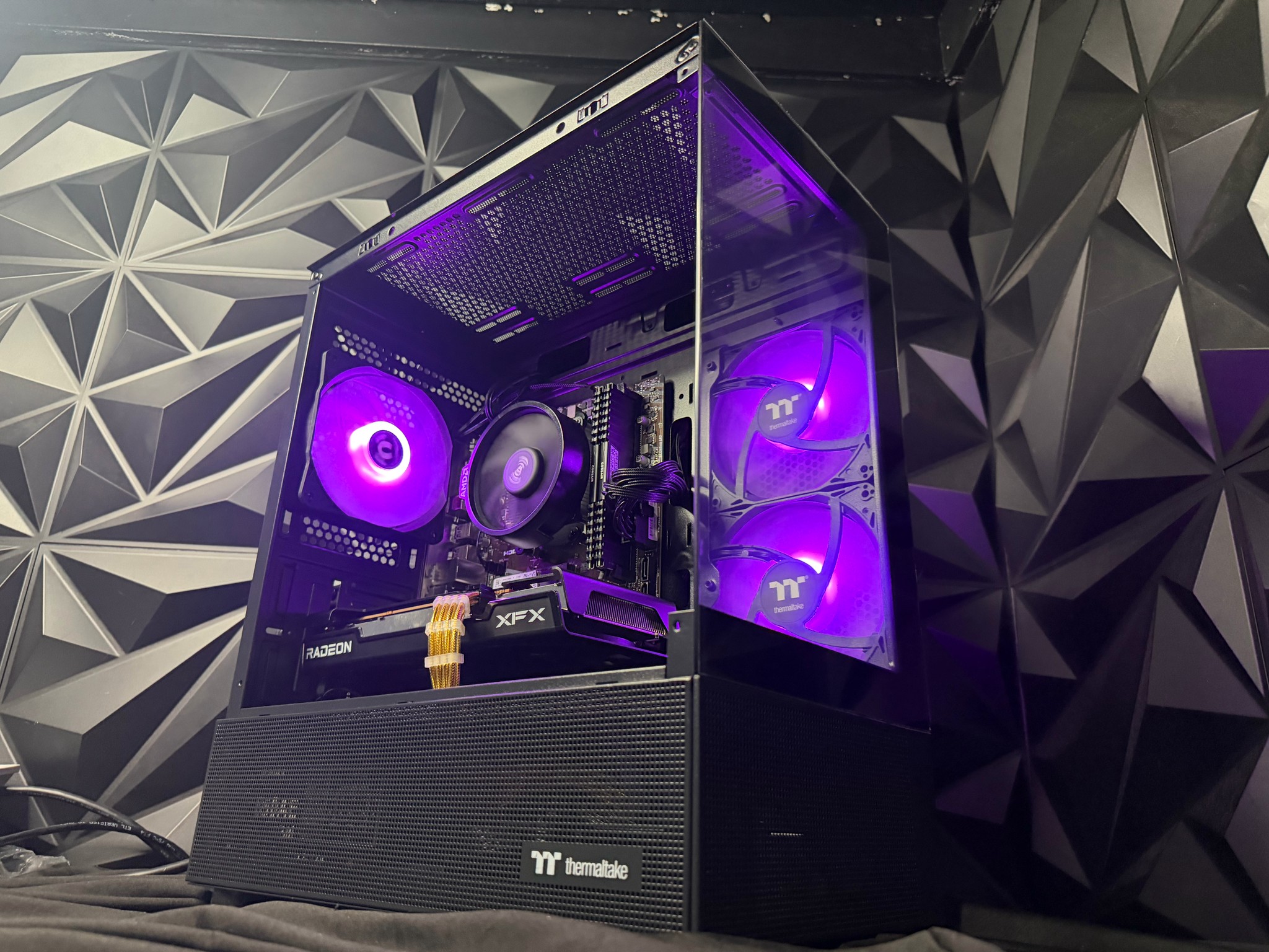 🦷✨ GOLD TOOTH ✨🦷Ryzen 5 5500| RX 6600| 16 GB DDR4| 500 GB SSD| 650W PSU