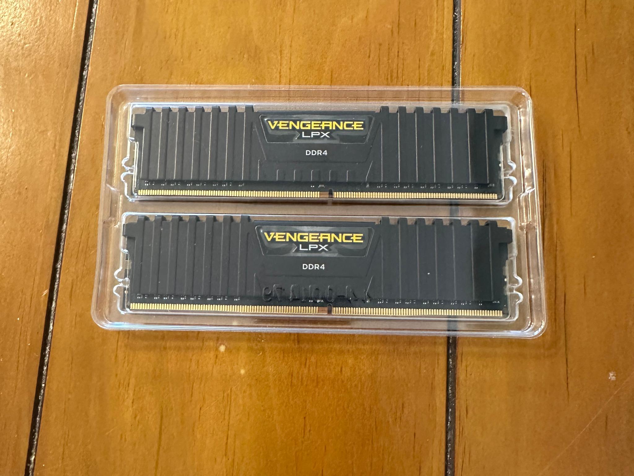 Corsair Vengeance LPX RAM DDR4 3200 MHz 16GB (2x8G)