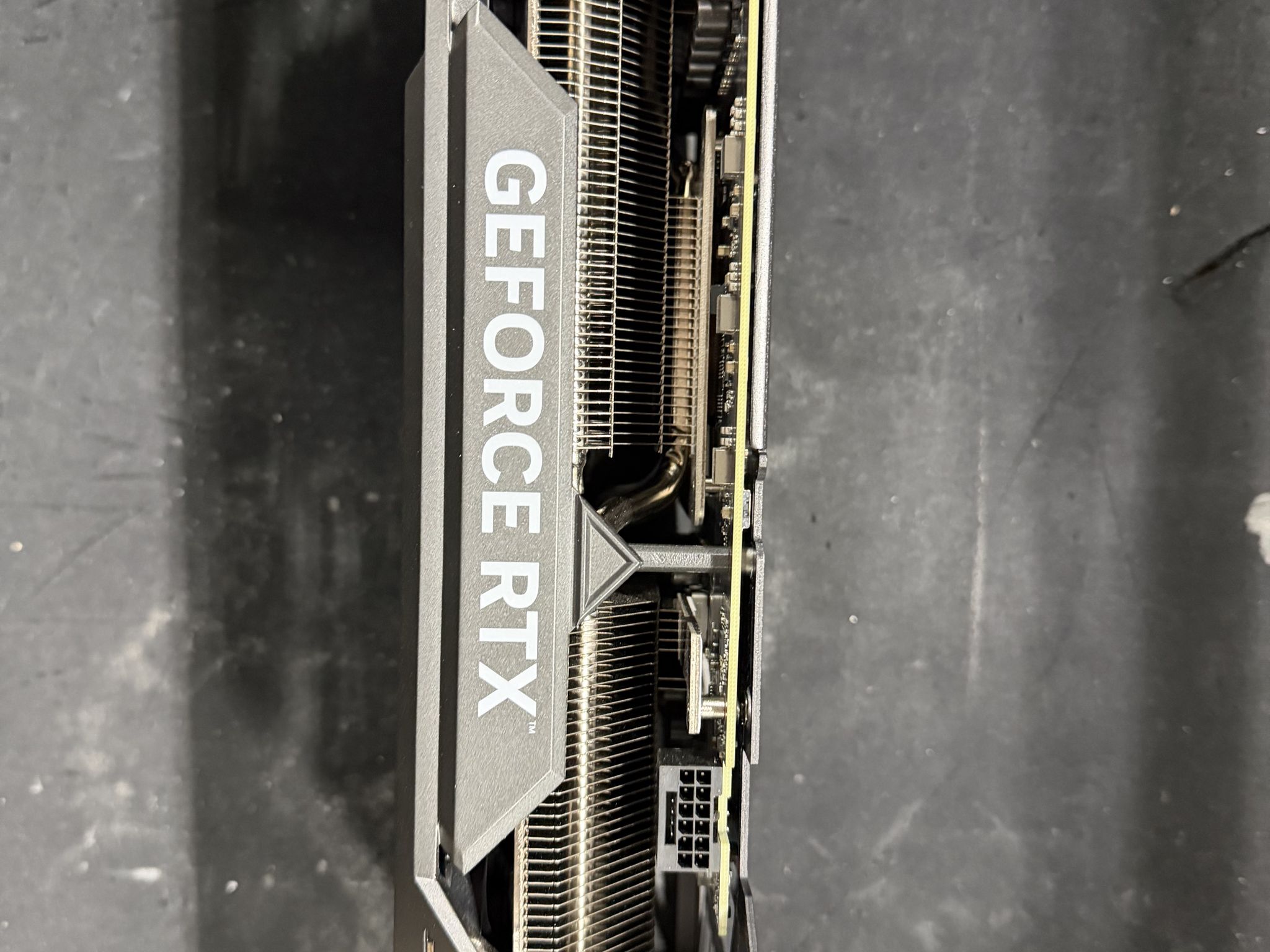 ASUS TUF GAMING GeForce RTX 4070 Ti