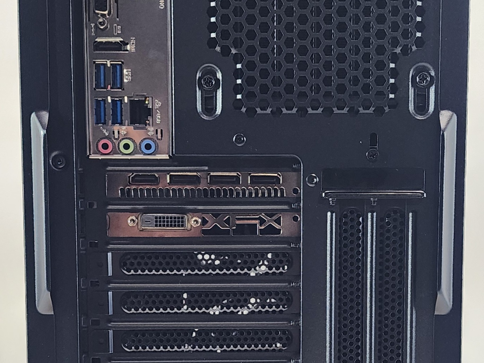 Gaming PC i5-6500 8GB RAM 128GB SSD + 500GB HDD RX 470 8GB Windows 11 Computer