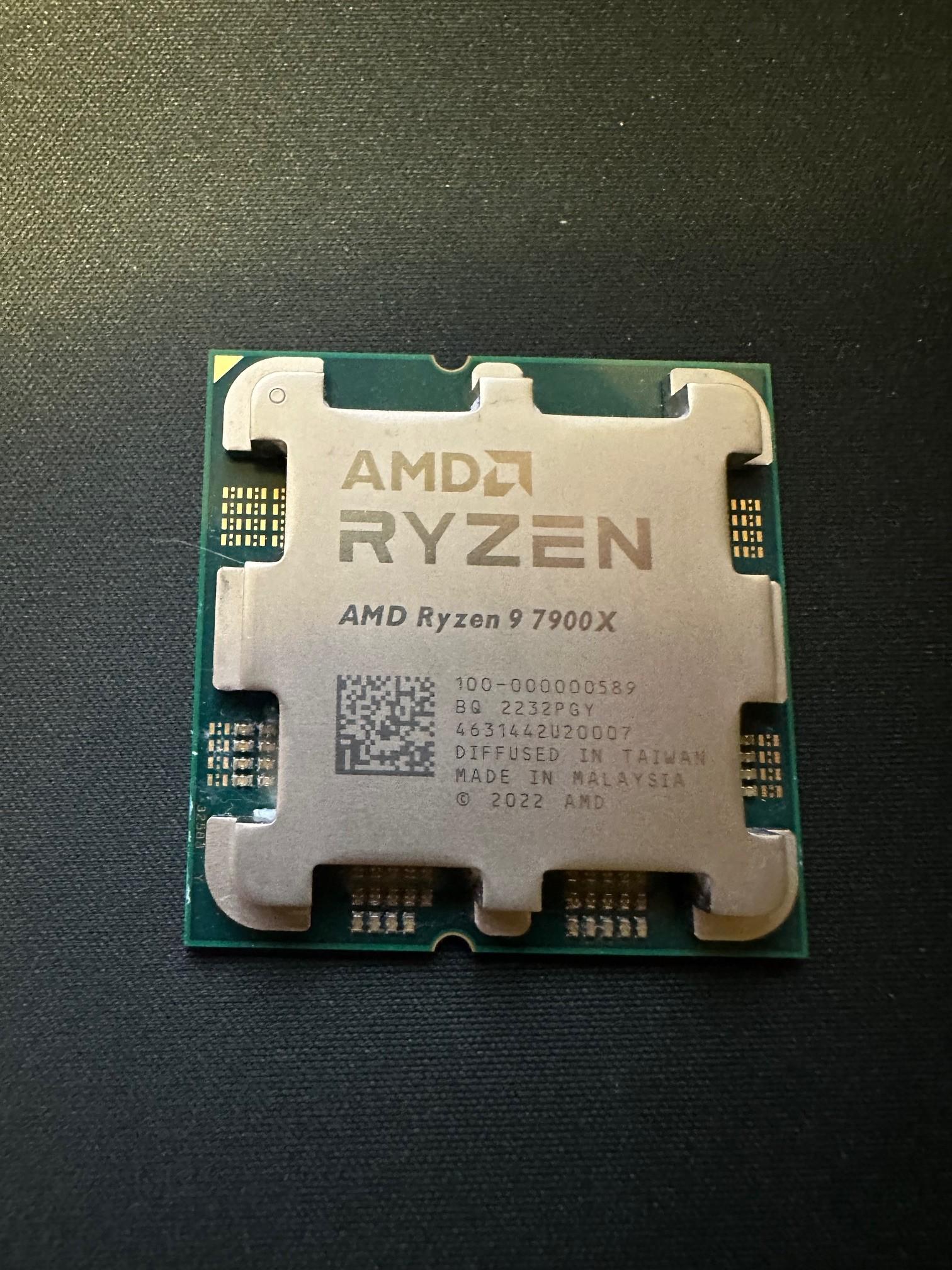 AMD Ryzen 9 7900X - Lightly Used - No Box