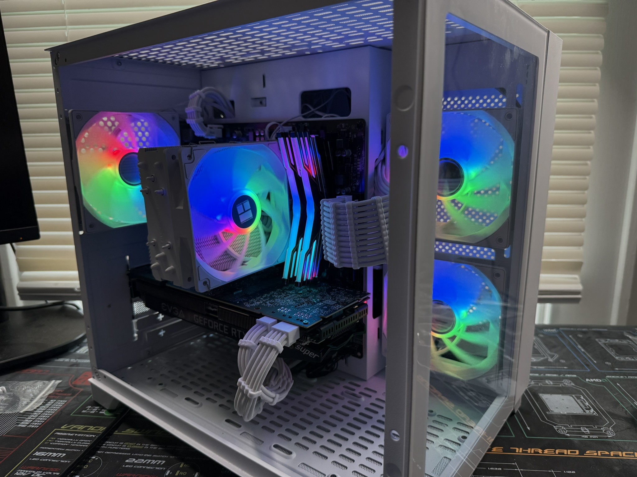 🌨️White Gaming PC | RYZEN 5 3600 | RTX 2070 Super | 16GB RAM | 1TB M.2🌨️