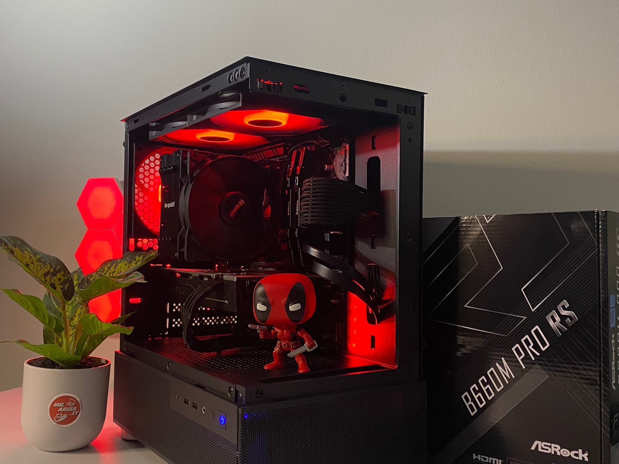 🖥️ Labor Day Sale !!!! i3 13100F / 16GB / 512GB / RX 580 8GB - Black Phoenix Gaming PC
