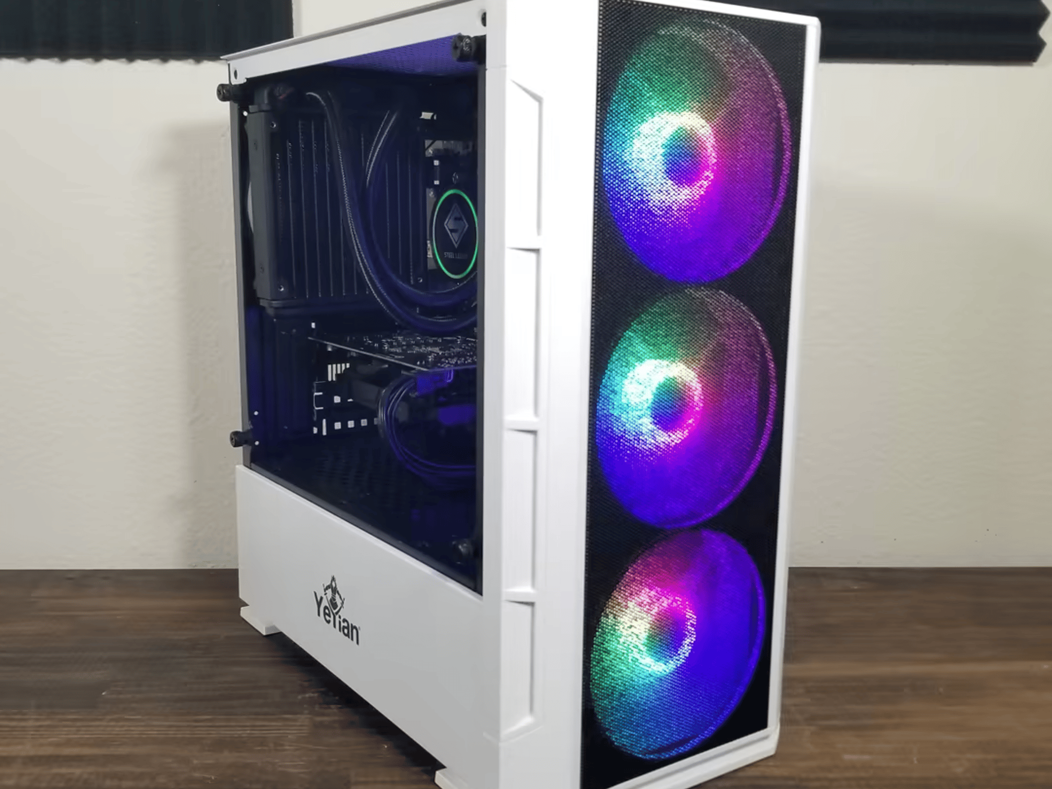 Intel Core i5 9400F // MSI GeForce GTX 1060 // PNY Anarchy 16GB