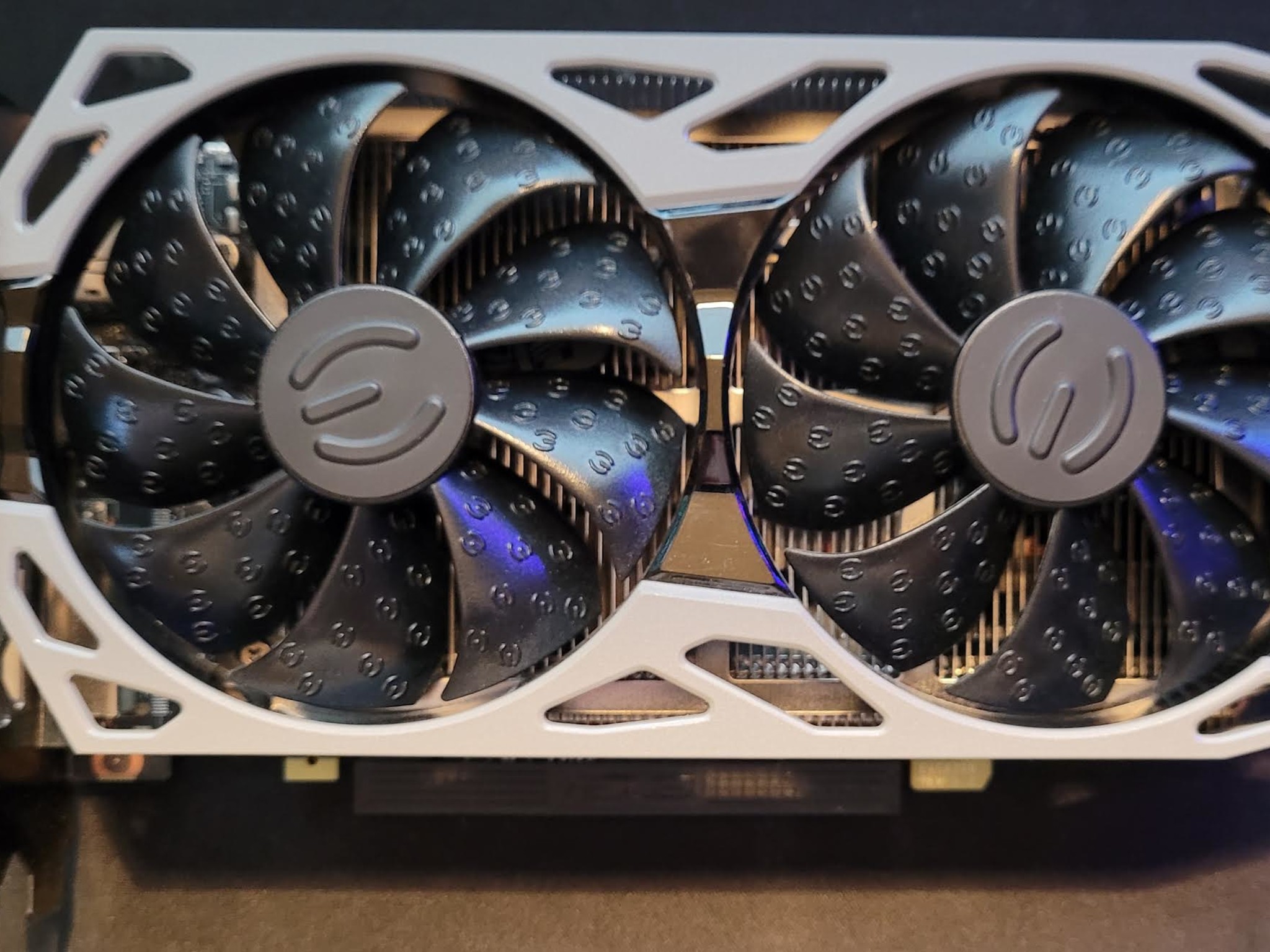 EVGA Nvidia RTX 2060 KO Edition | 6GB DDR6, HDMI, Display Port and DVI Ports